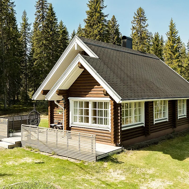 Riverside Retreat: 2-Bedroom Country House with Sauna and Garden in Oulu