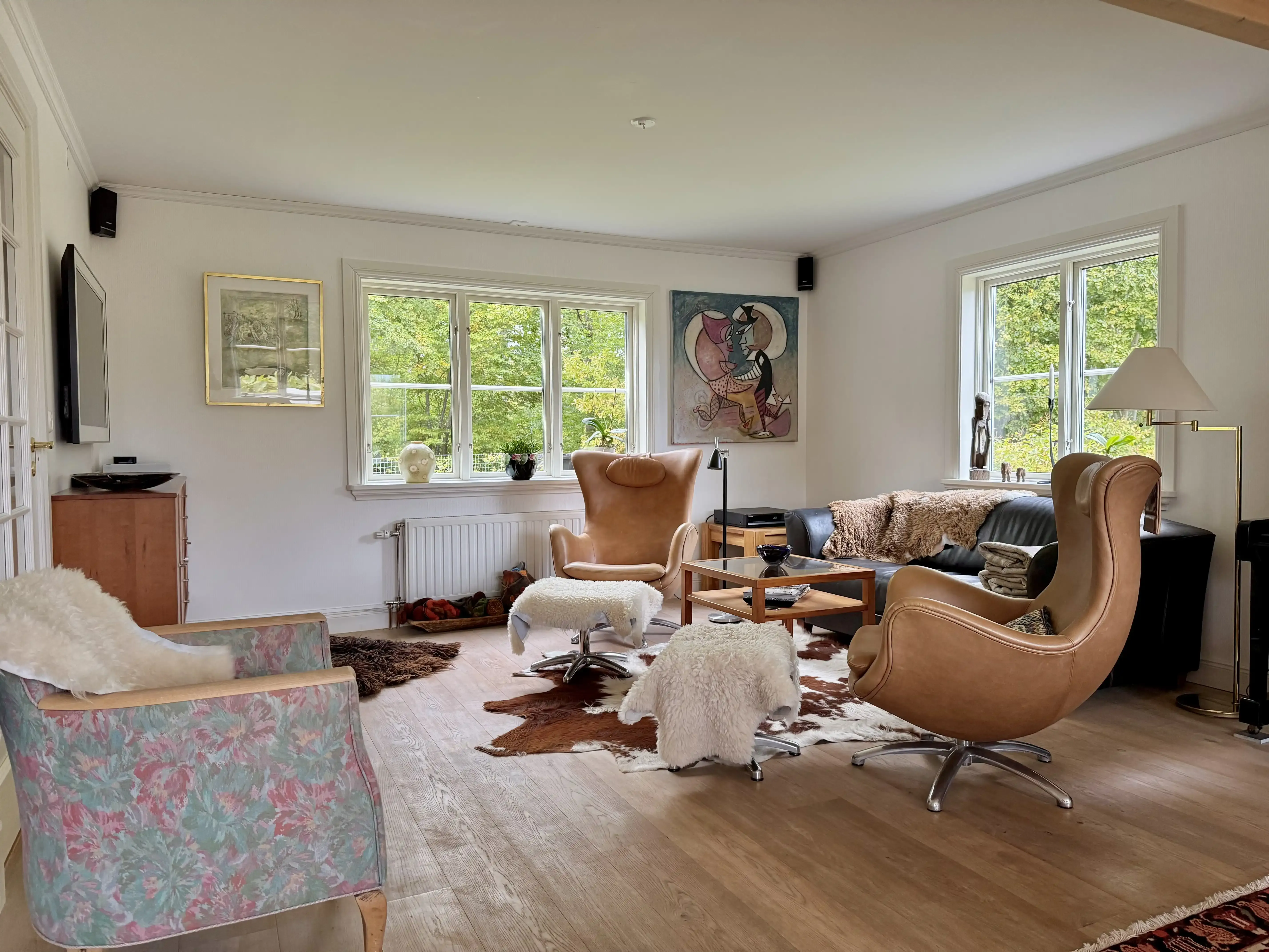 1949 Swedish Farmhouse with Pool and Acreage in Kronoberg - View image 22 of 64