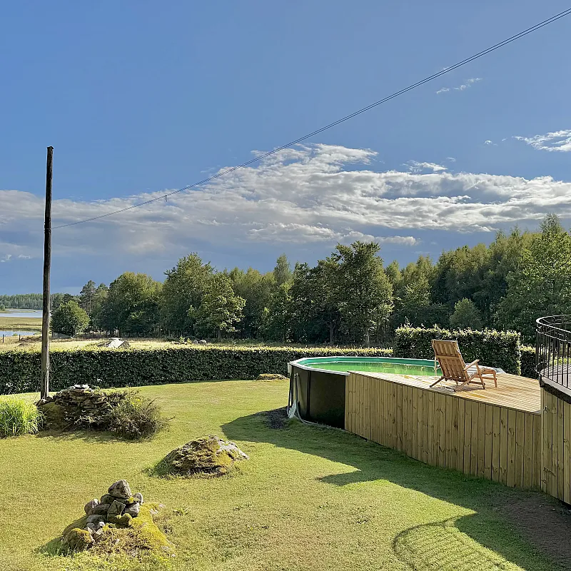 View image 40