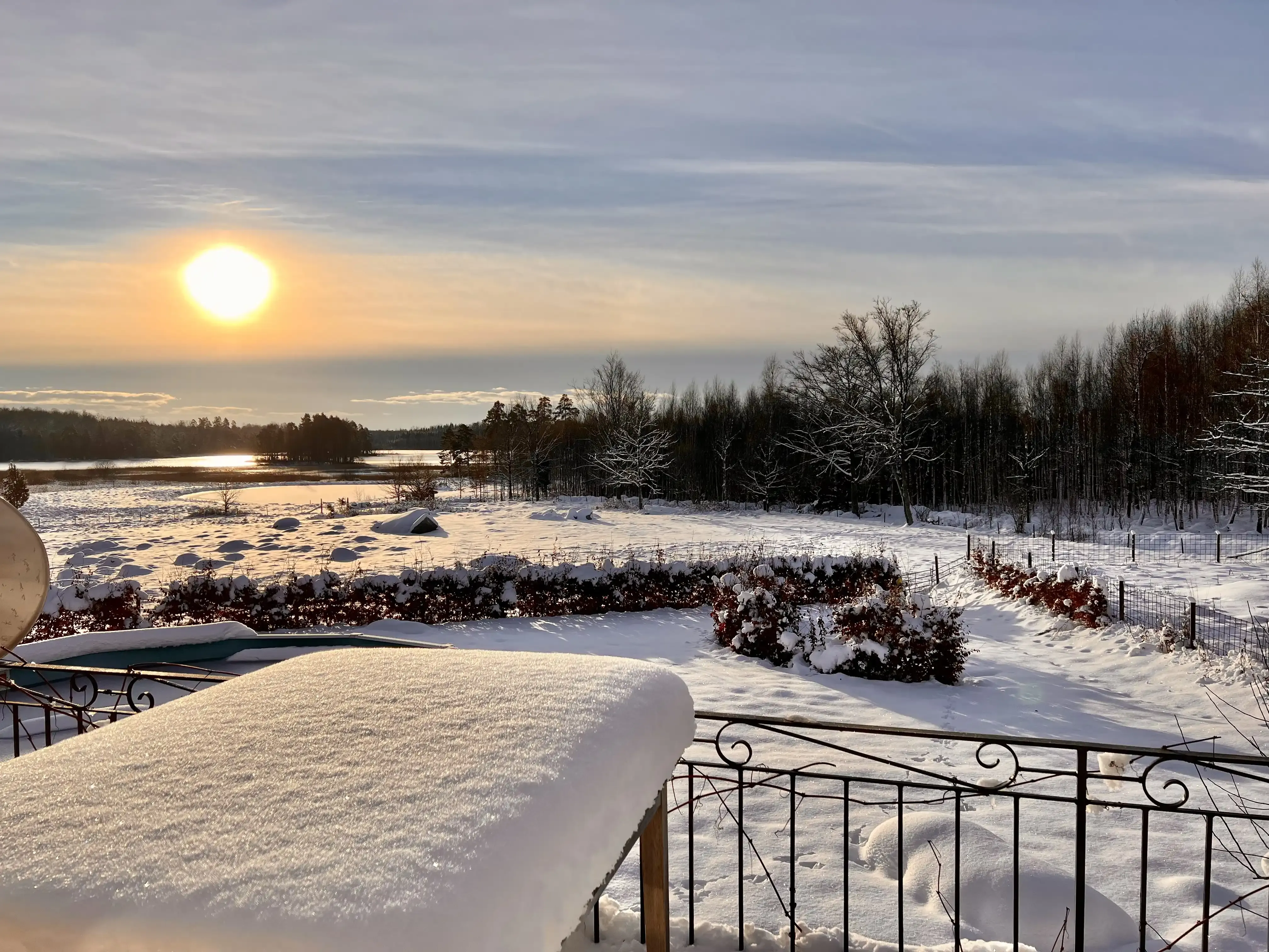 1949 Swedish Farmhouse with Pool and Acreage in Kronoberg - View image 60 of 64