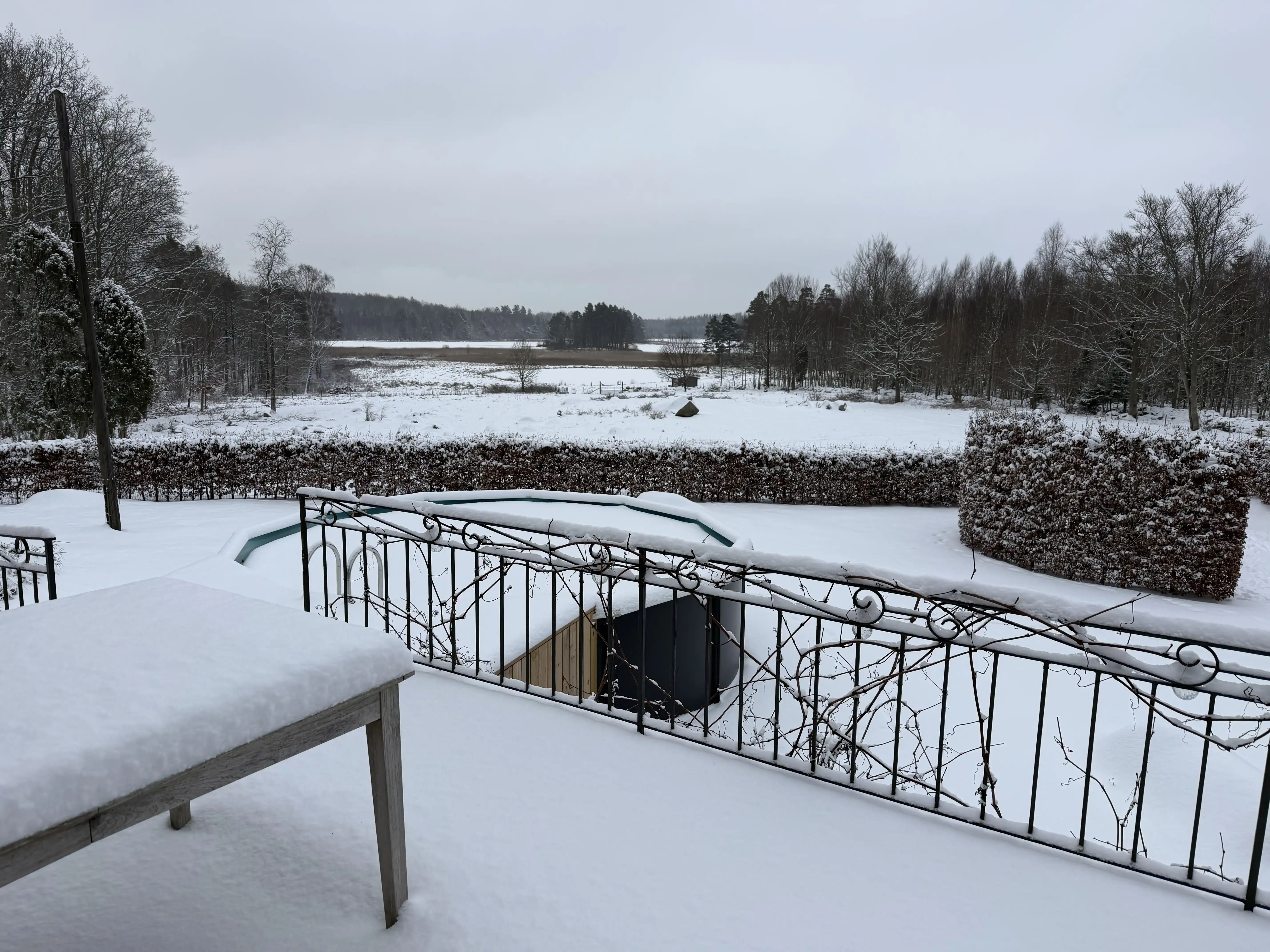 1949 Swedish Farmhouse with Pool and Acreage in Kronoberg - View image 61 of 64