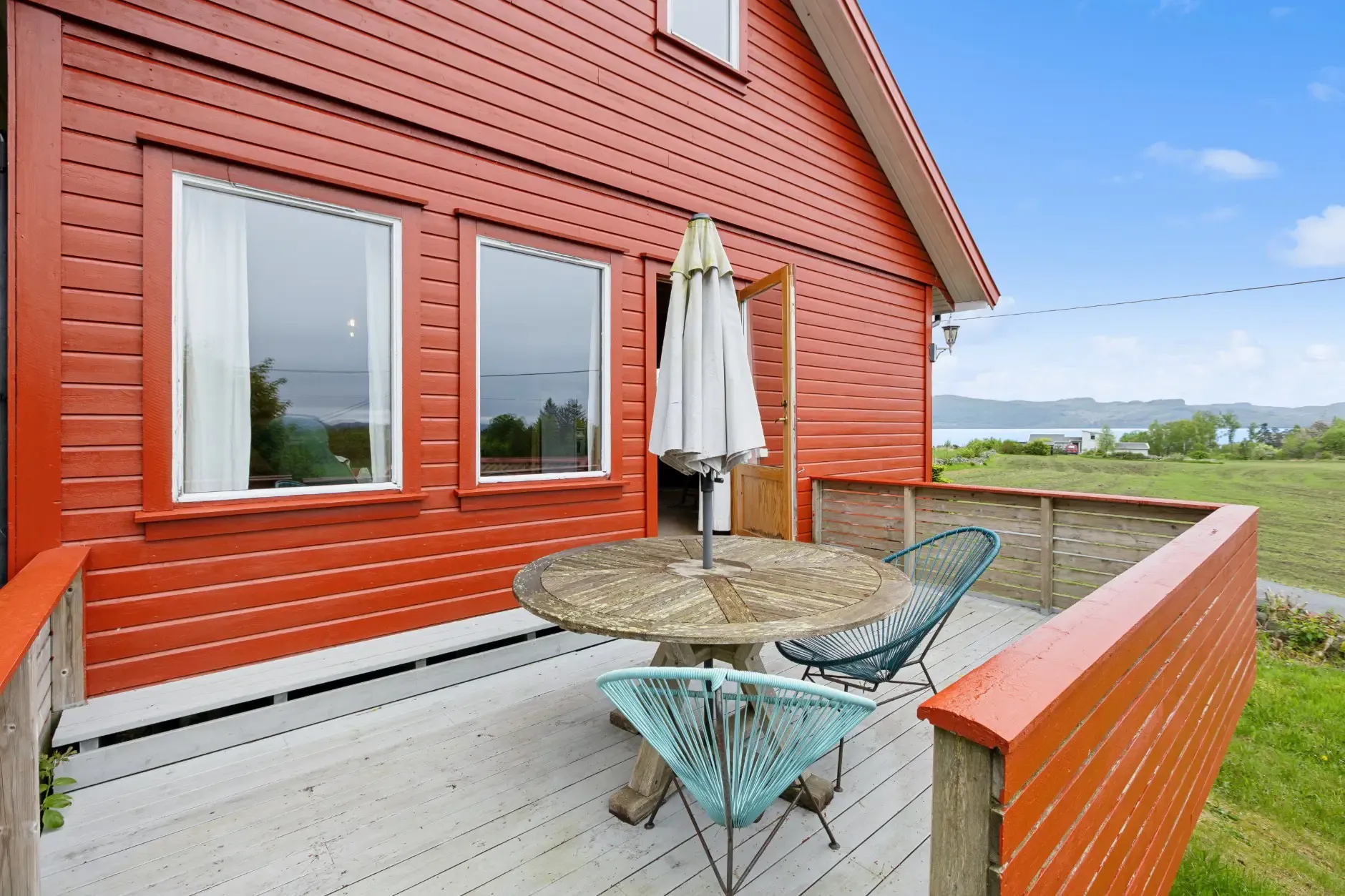 1990s Norwegian Country House with 4 Bedrooms and Sea Proximity - View image 28 of 33