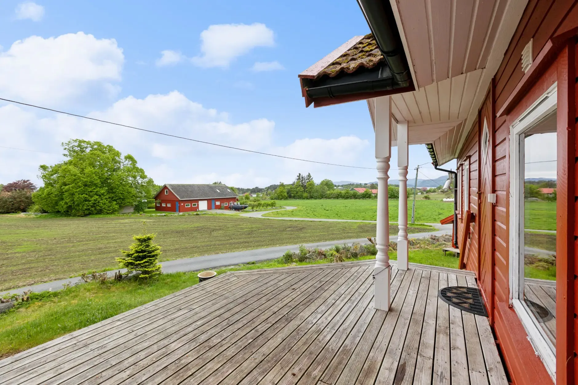 1990s Norwegian Country House with 4 Bedrooms and Sea Proximity - View image 30 of 33