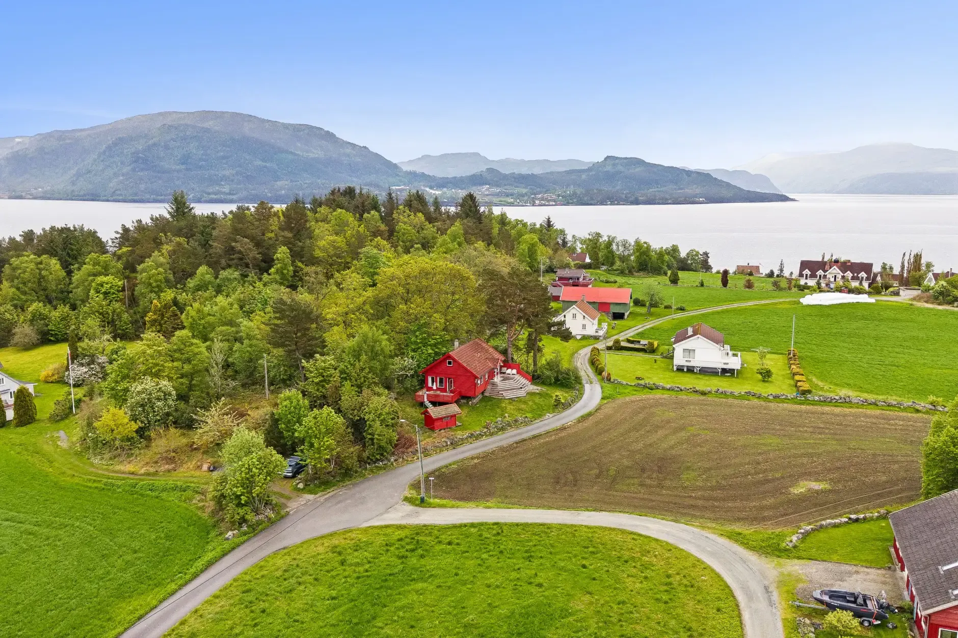 1990s Norwegian Country House with 4 Bedrooms and Sea Proximity - View image 33 of 33