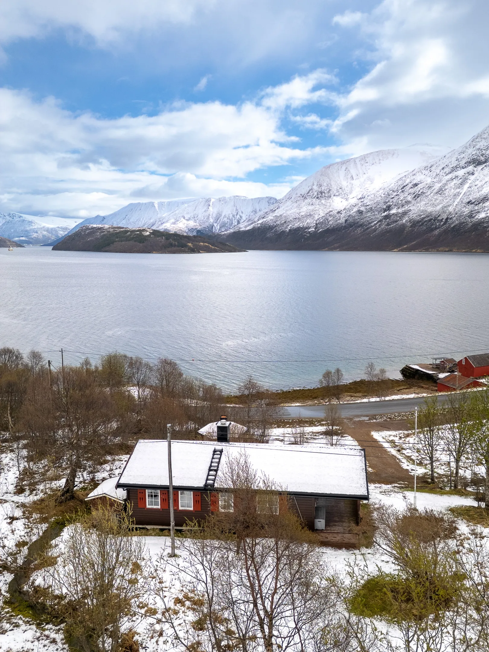 Norwegian Cabin with Garden and Terrace near Gullesfjord - View image 25 of 30