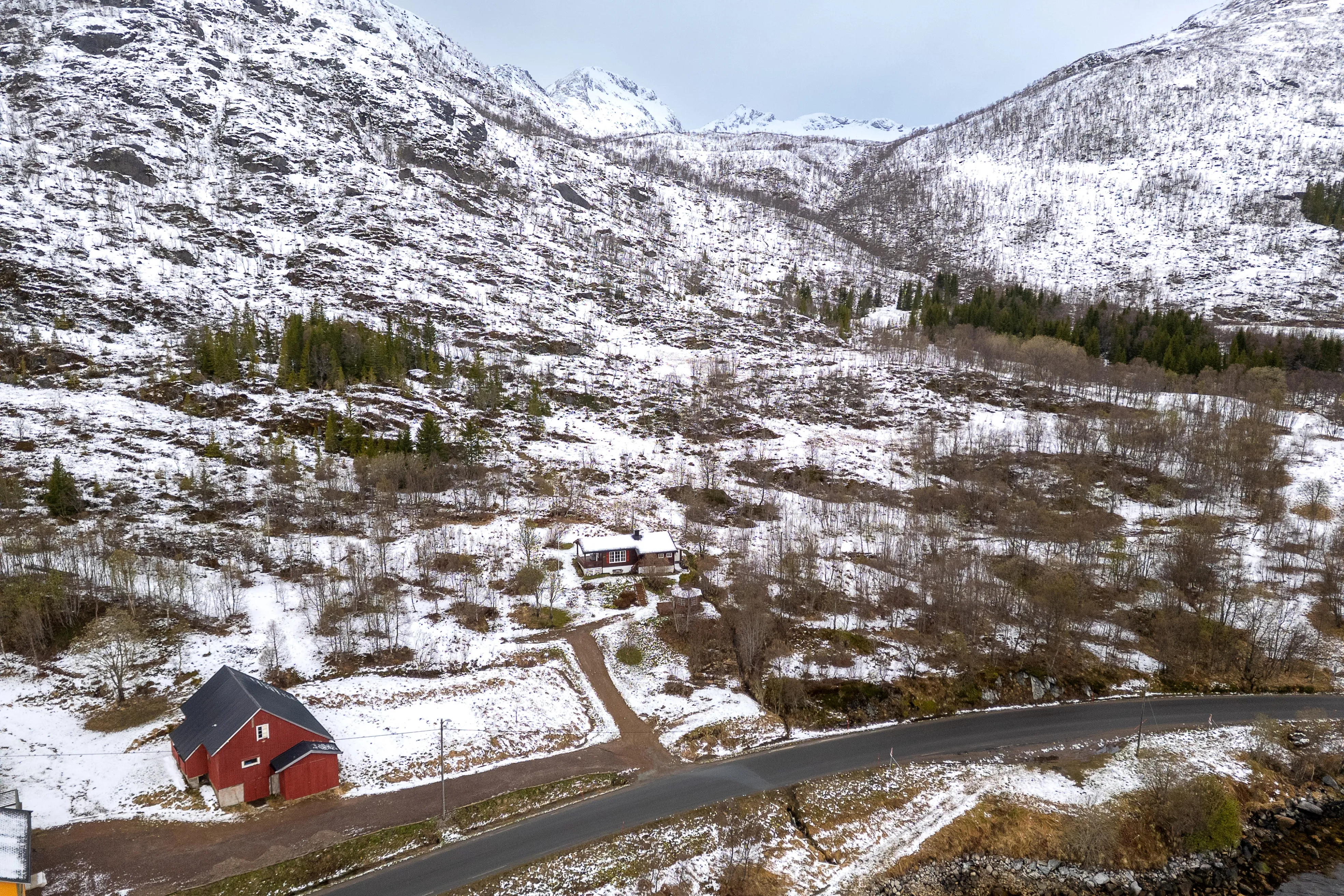 Norwegian Cabin with Garden and Terrace near Gullesfjord - View image 27 of 30