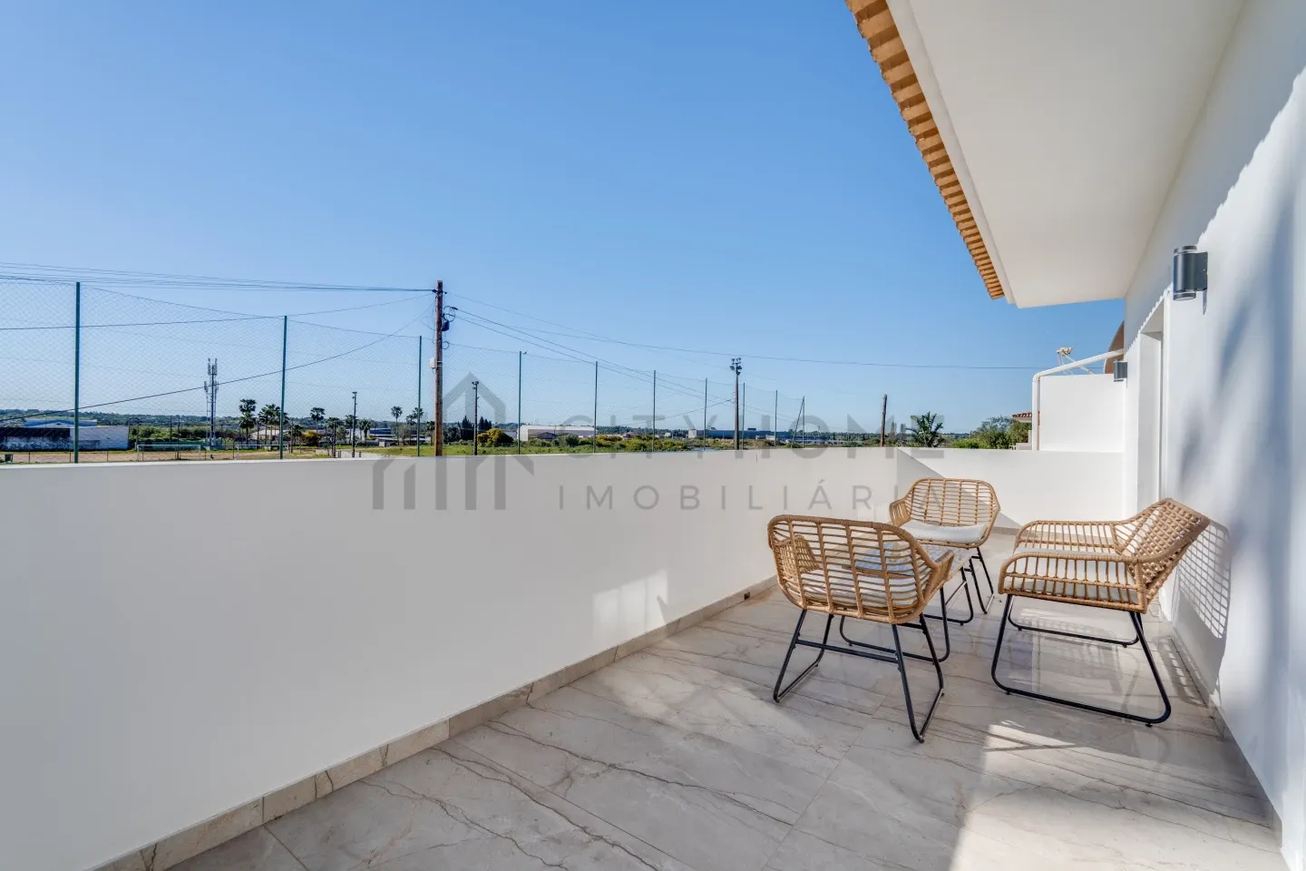 Modern 3-Bedroom Villa with Pool and Terrace in Vibrant Lagoa, Portugal - View image 32 of 50