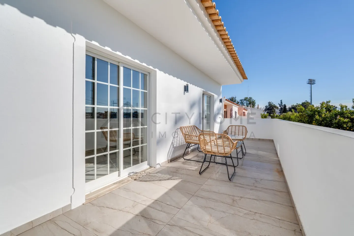 Modern 3-Bedroom Villa with Pool and Terrace in Vibrant Lagoa, Portugal - View image 33 of 50