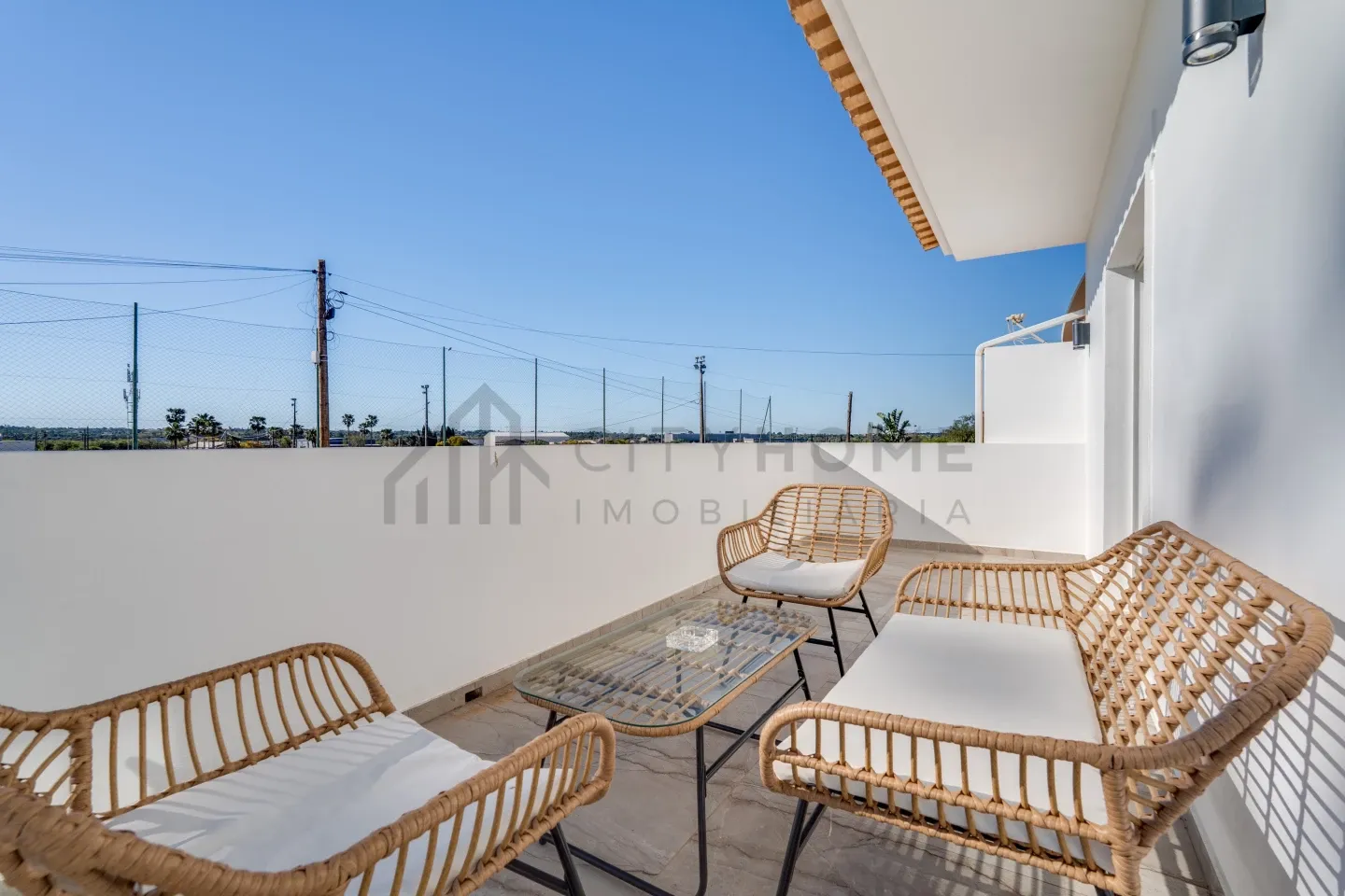 Modern 3-Bedroom Villa with Pool and Terrace in Vibrant Lagoa, Portugal - View image 34 of 50