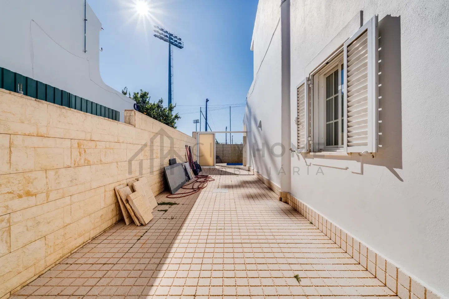 Modern 3-Bedroom Villa with Pool and Terrace in Vibrant Lagoa, Portugal - View image 43 of 50