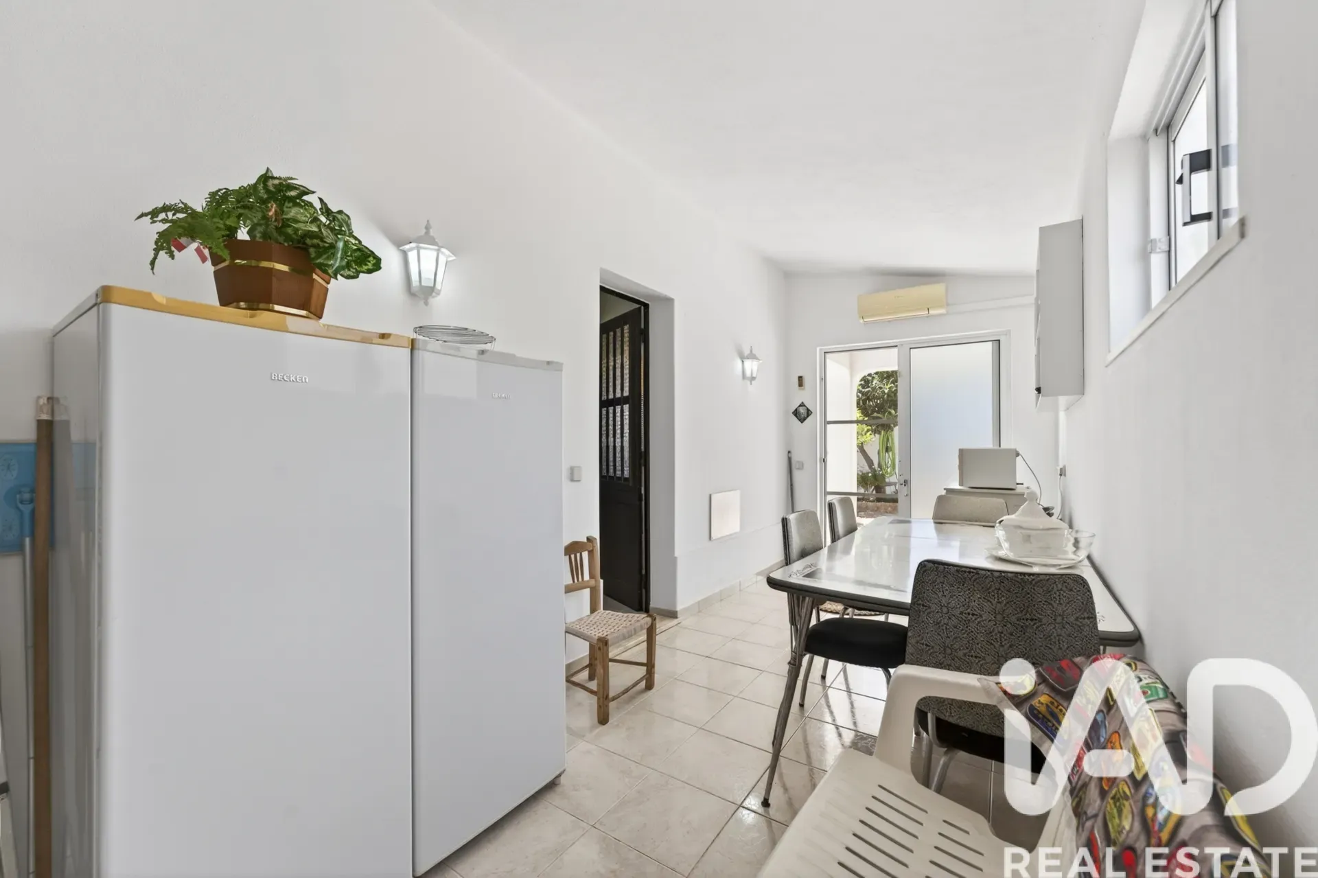 1970s Boliqueime House with Garden and Parking Near Algarve Coast - View image 18 of 33