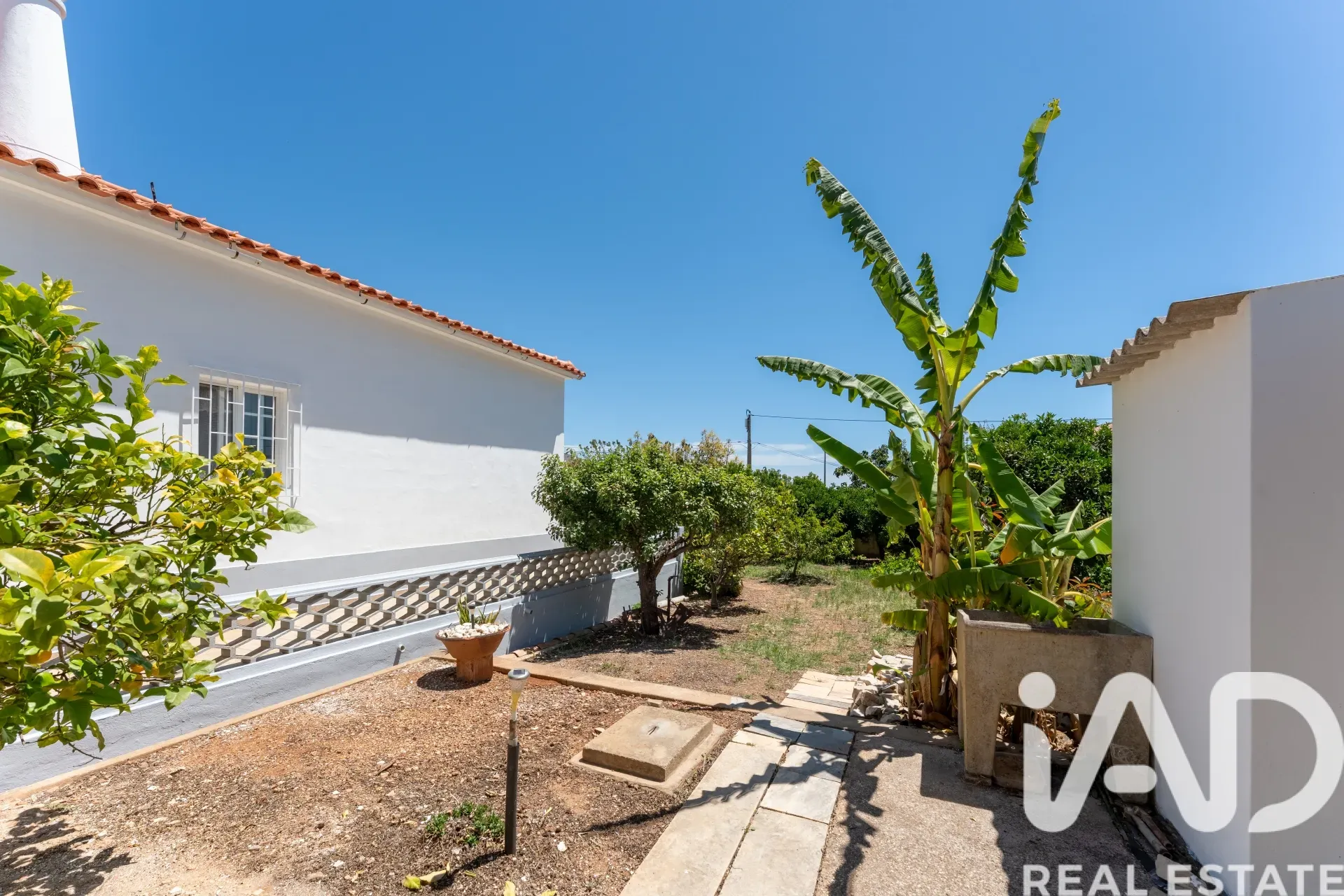 1970s Boliqueime House with Garden and Parking Near Algarve Coast - View image 21 of 33
