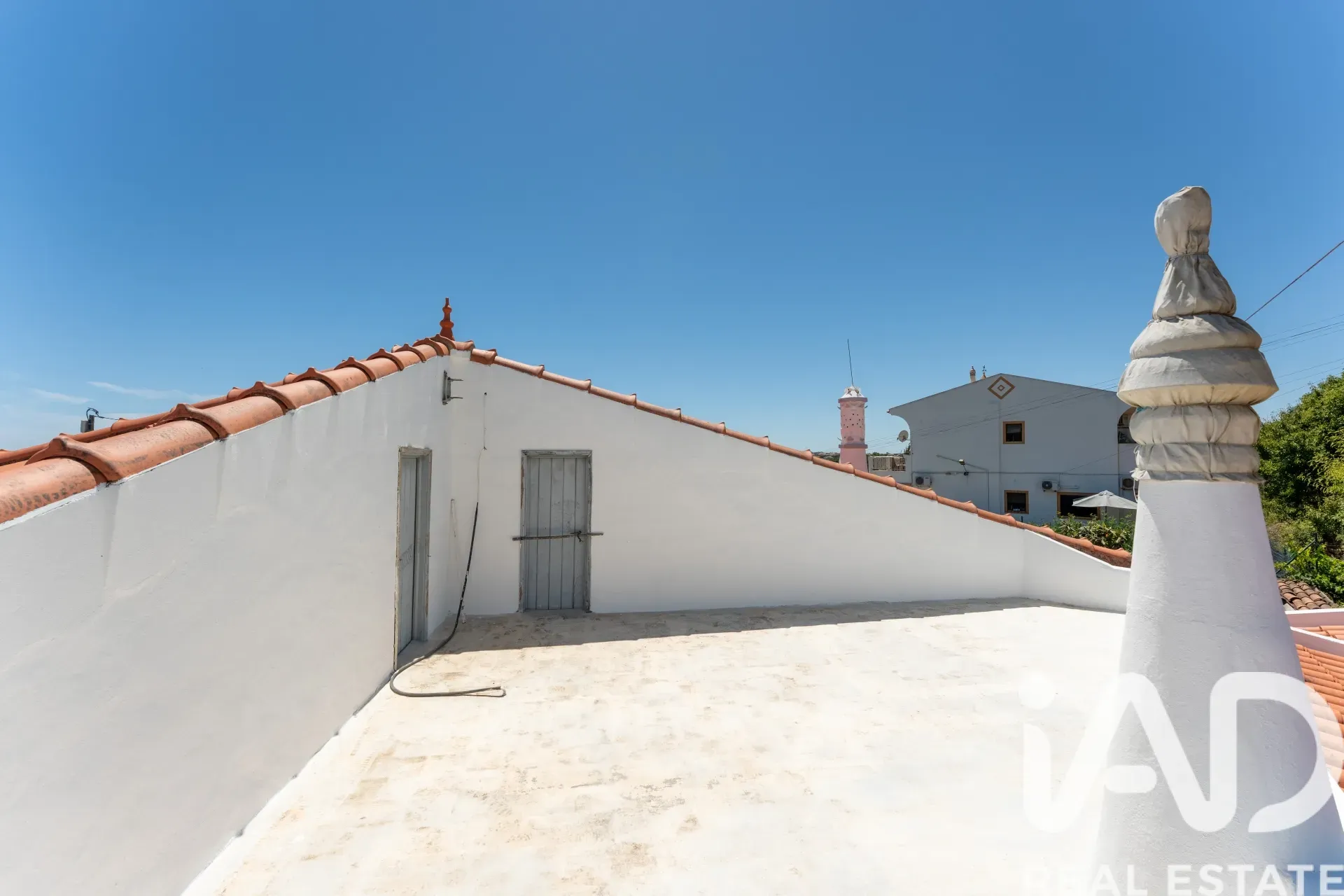 1970s Boliqueime House with Garden and Parking Near Algarve Coast - View image 25 of 33
