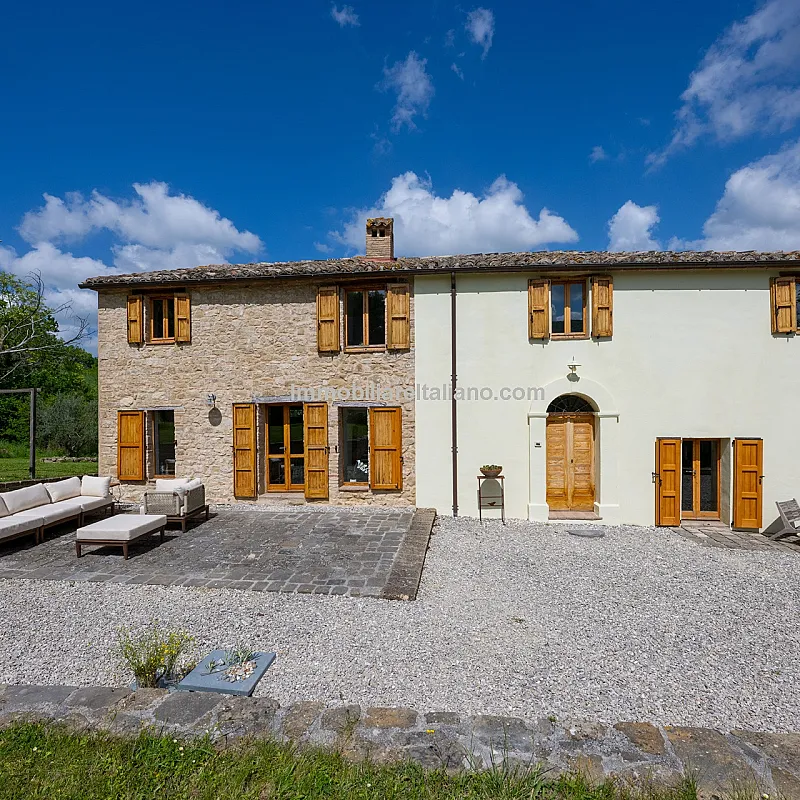 View image 16