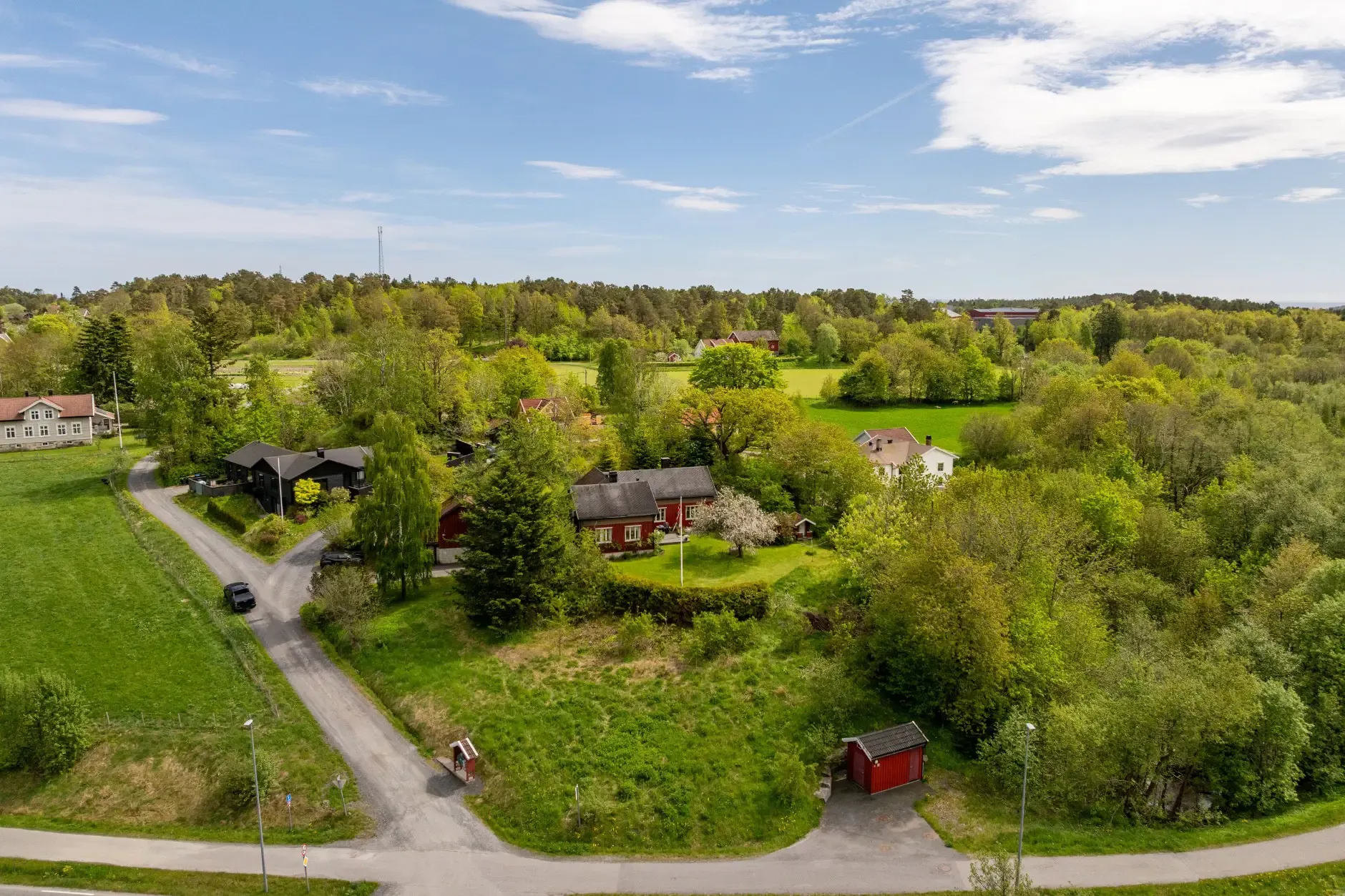 1840s Norwegian House with Expansive Grounds and 7 Bedrooms in Grimstad - View image 47 of 48