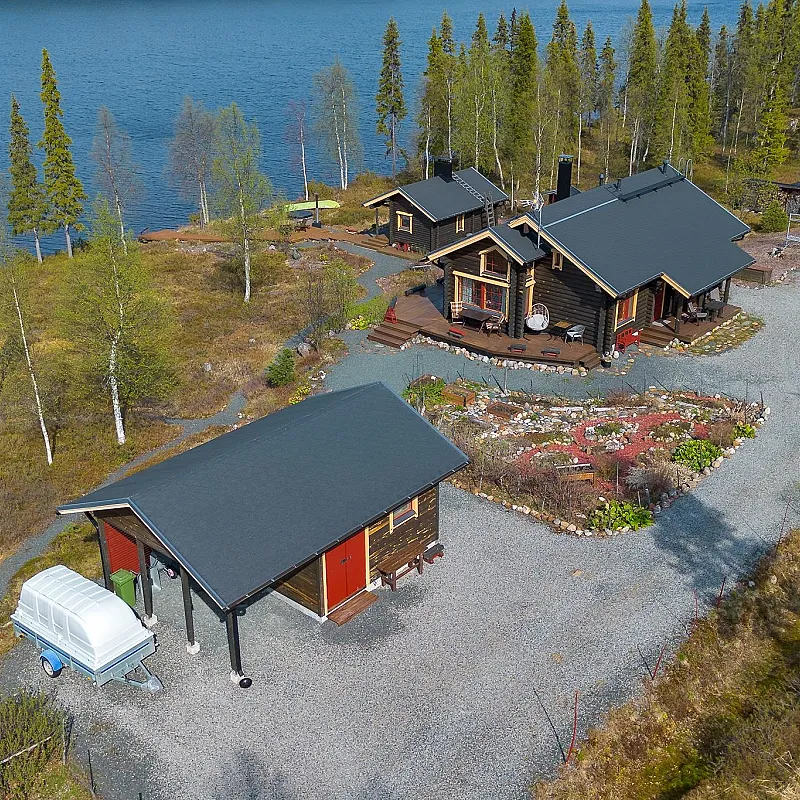 Finnish Country House with Pool and Lakeside Garden in Kuusamo