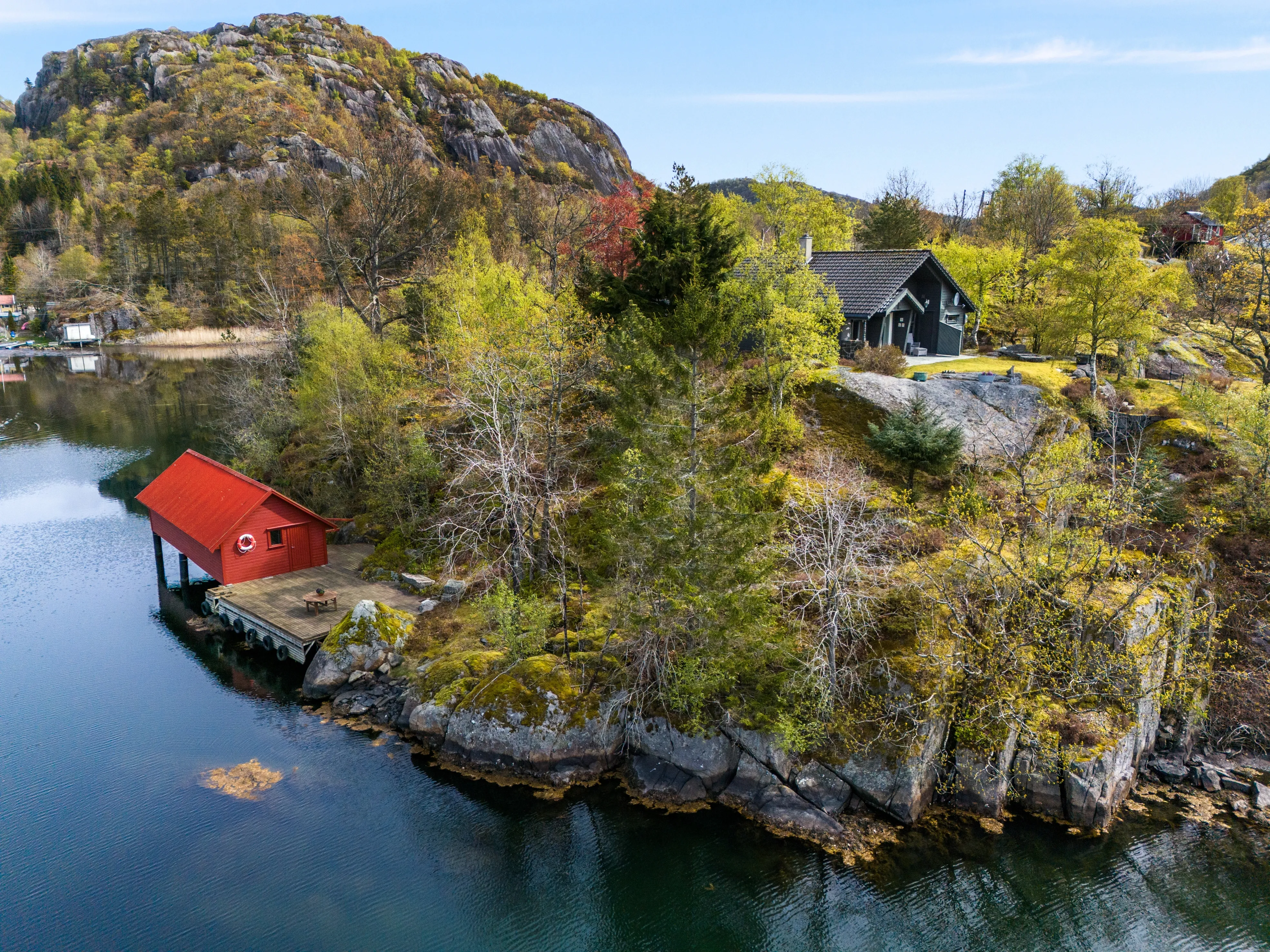 1990 Coastal Retreat in Hauge i Dalane with Garden and Terrace - Image 1