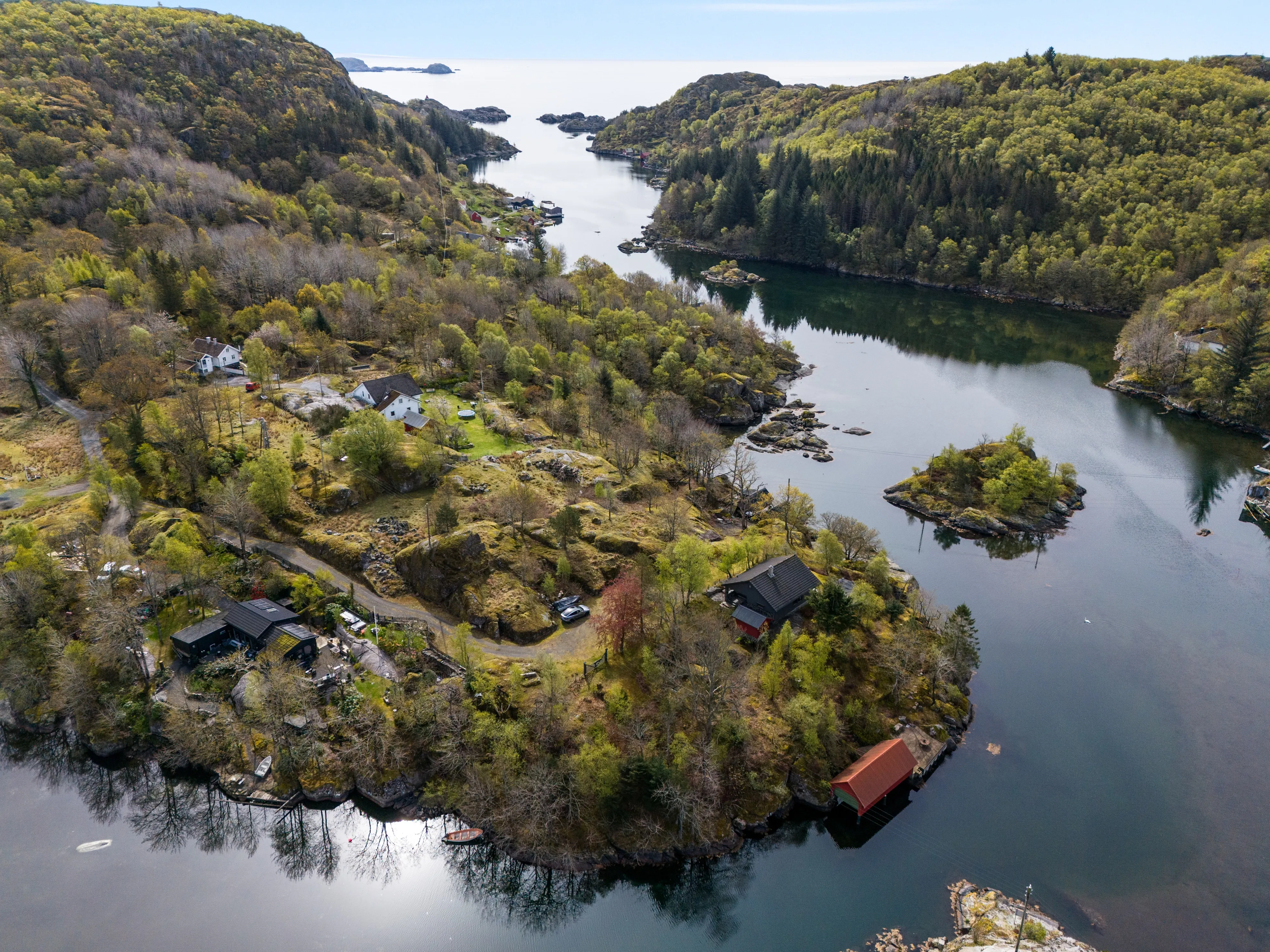 1990 Coastal Retreat in Hauge i Dalane with Garden and Terrace - View image 7 of 36