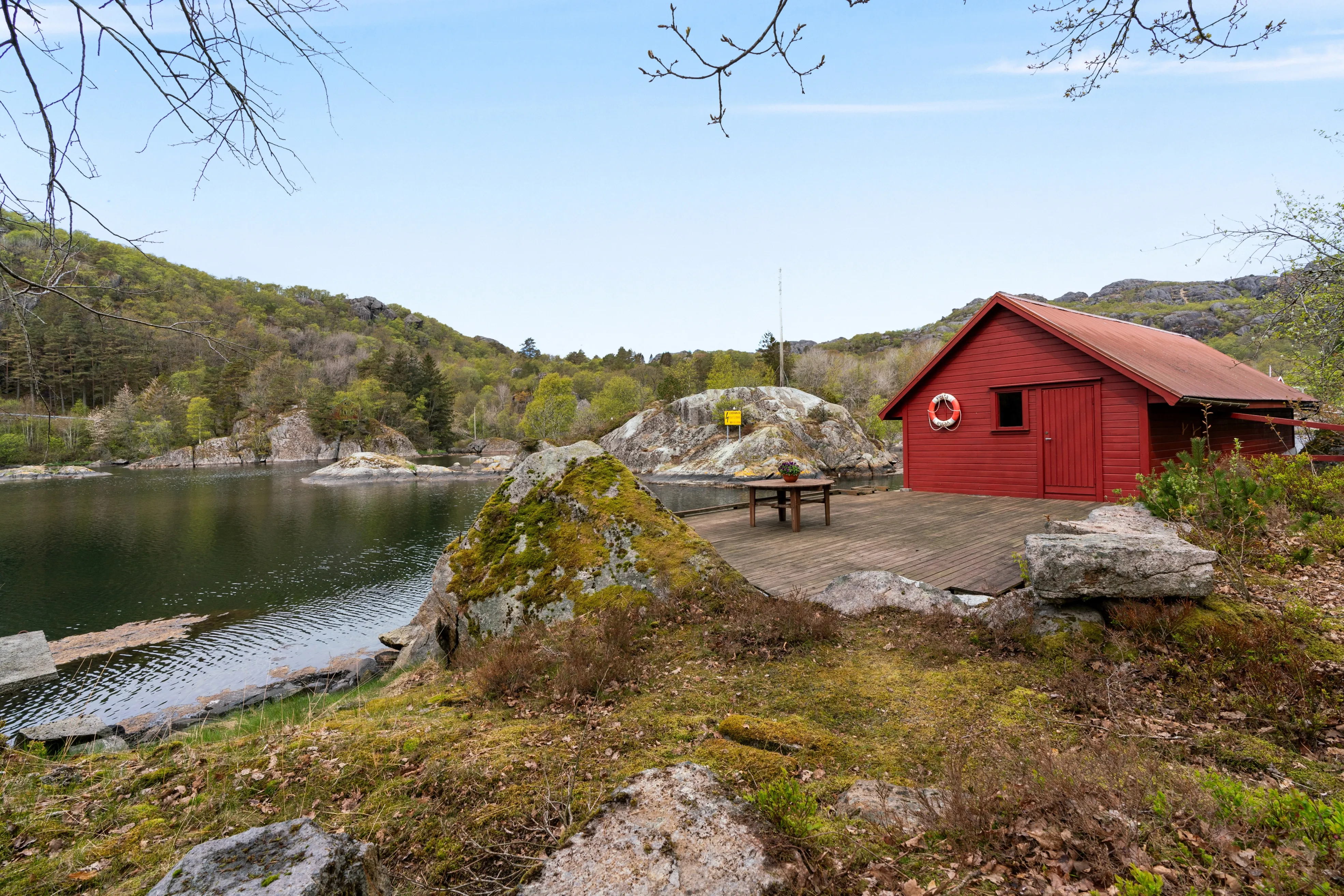 1990 Coastal Retreat in Hauge i Dalane with Garden and Terrace - View image 9 of 36