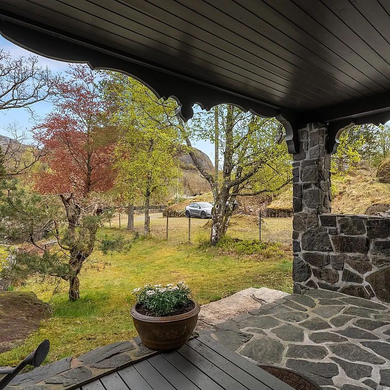View image 13