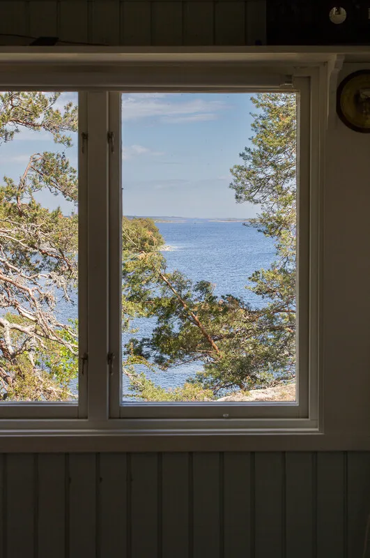1960s Swedish Chalet on Expansive Island Lot with Garden and Parking - View image 19 of 37