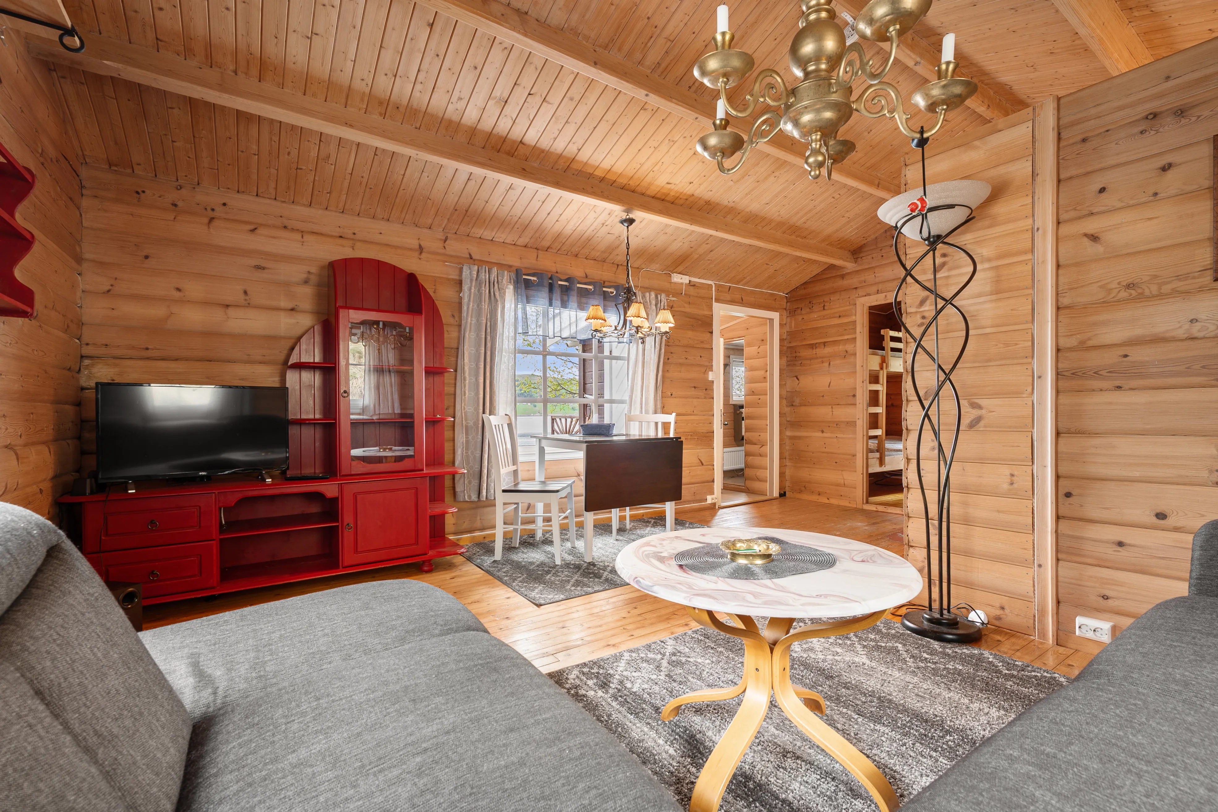 1970s Norwegian Cabin with Sea Views and Expansive Terrace - View image 8 of 29