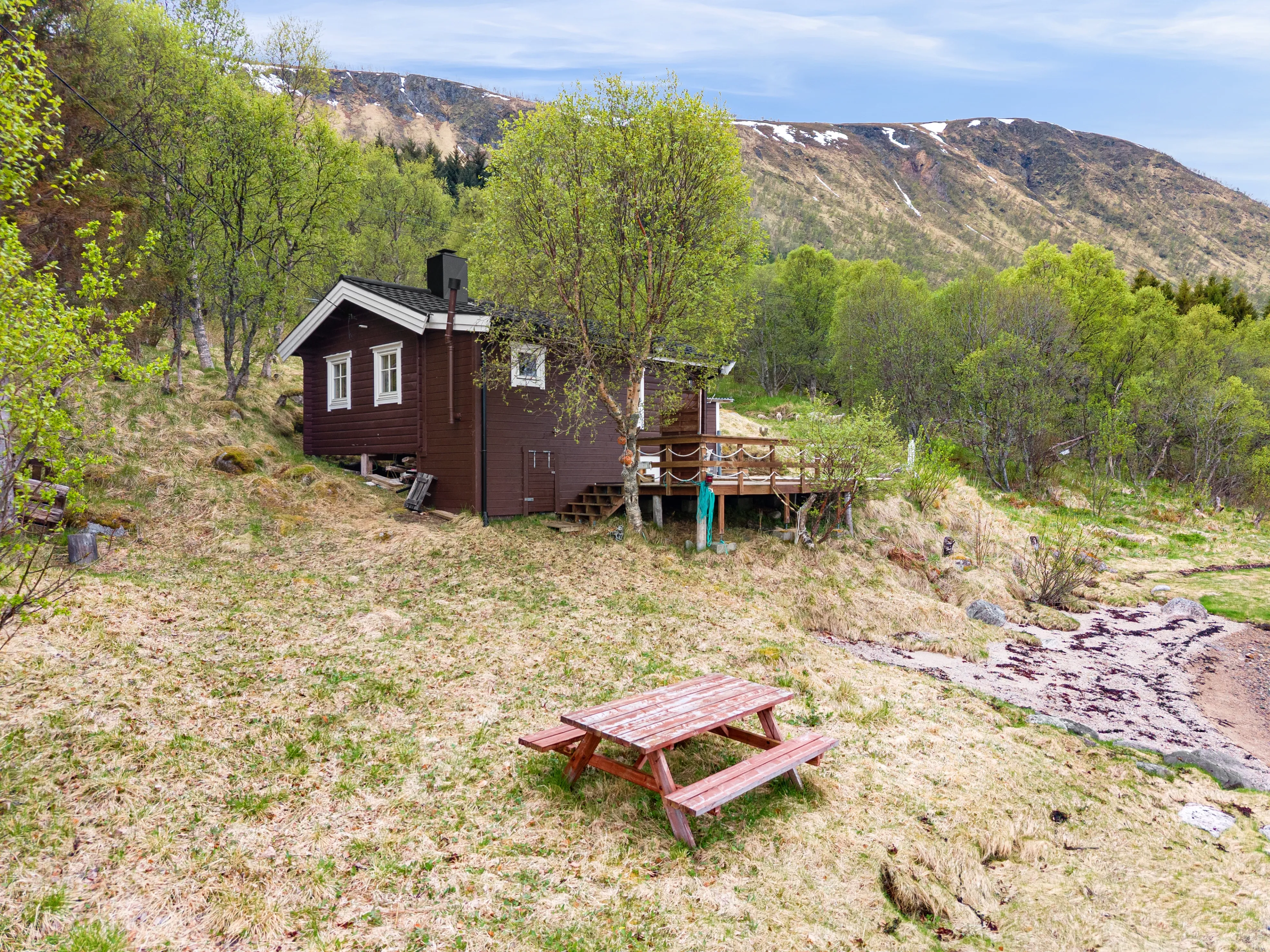 1970s Norwegian Cabin with Sea Views and Expansive Terrace - View image 21 of 29