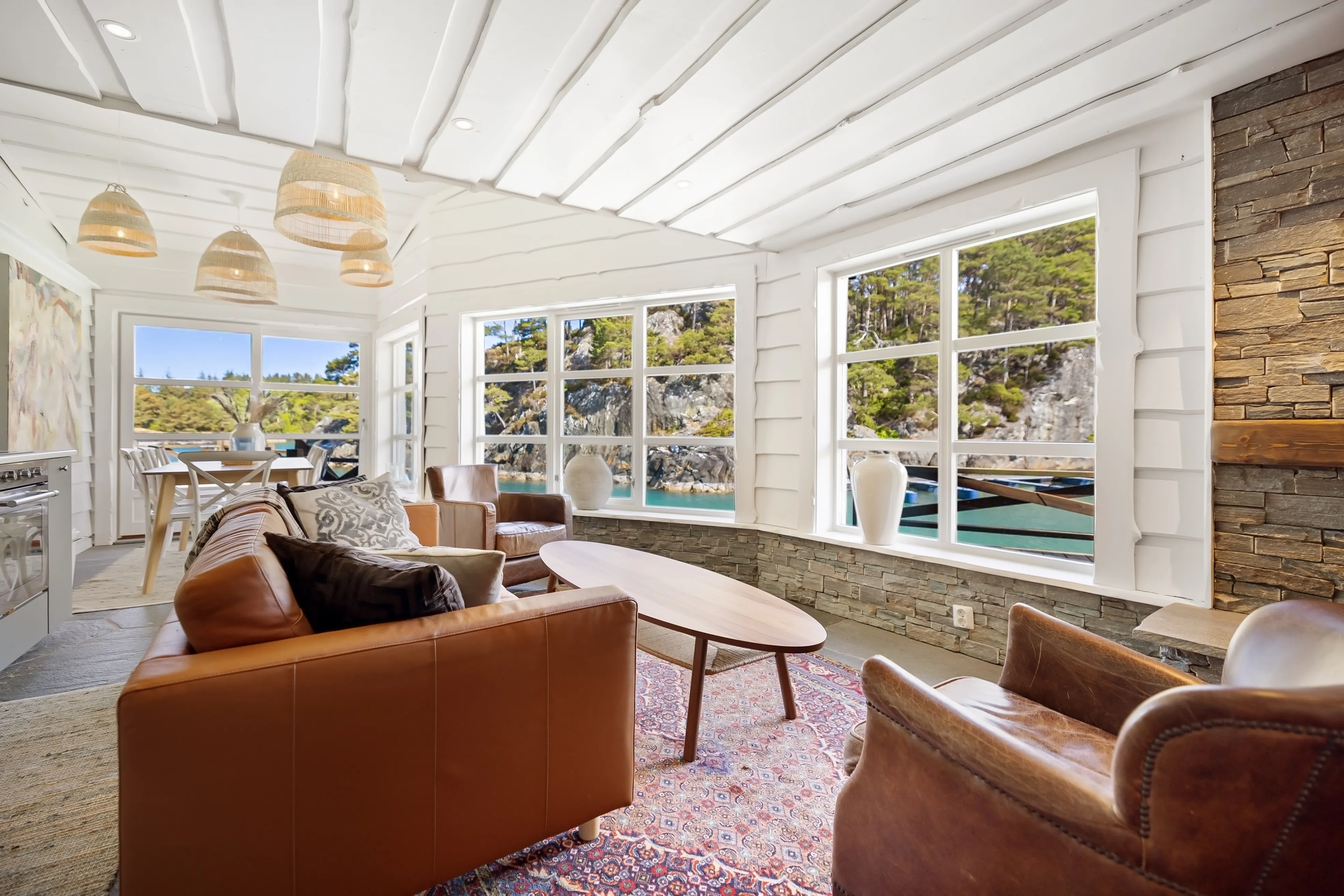 Seaside Cabin with Private Jetty in Bjørnafjorden, Norway - View image 8 of 39