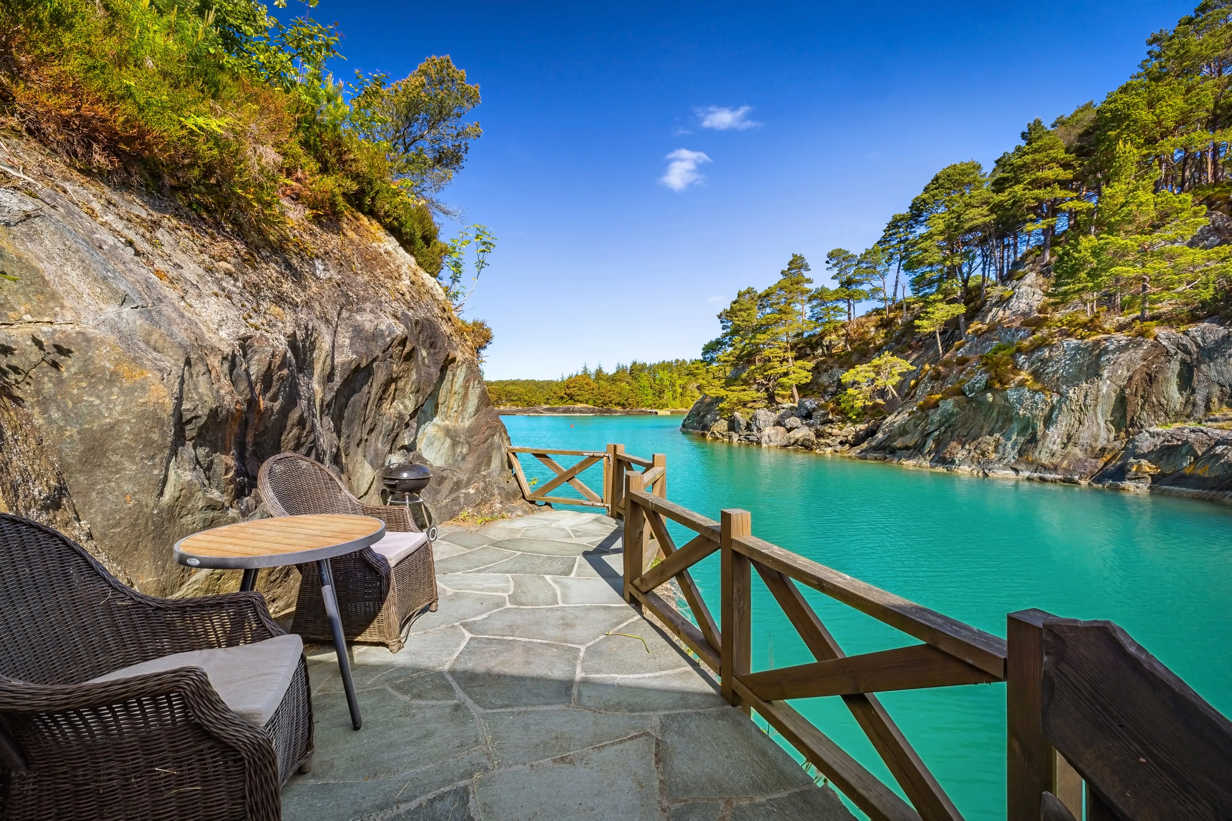 Seaside Cabin with Private Jetty in Bjørnafjorden, Norway - View image 12 of 39