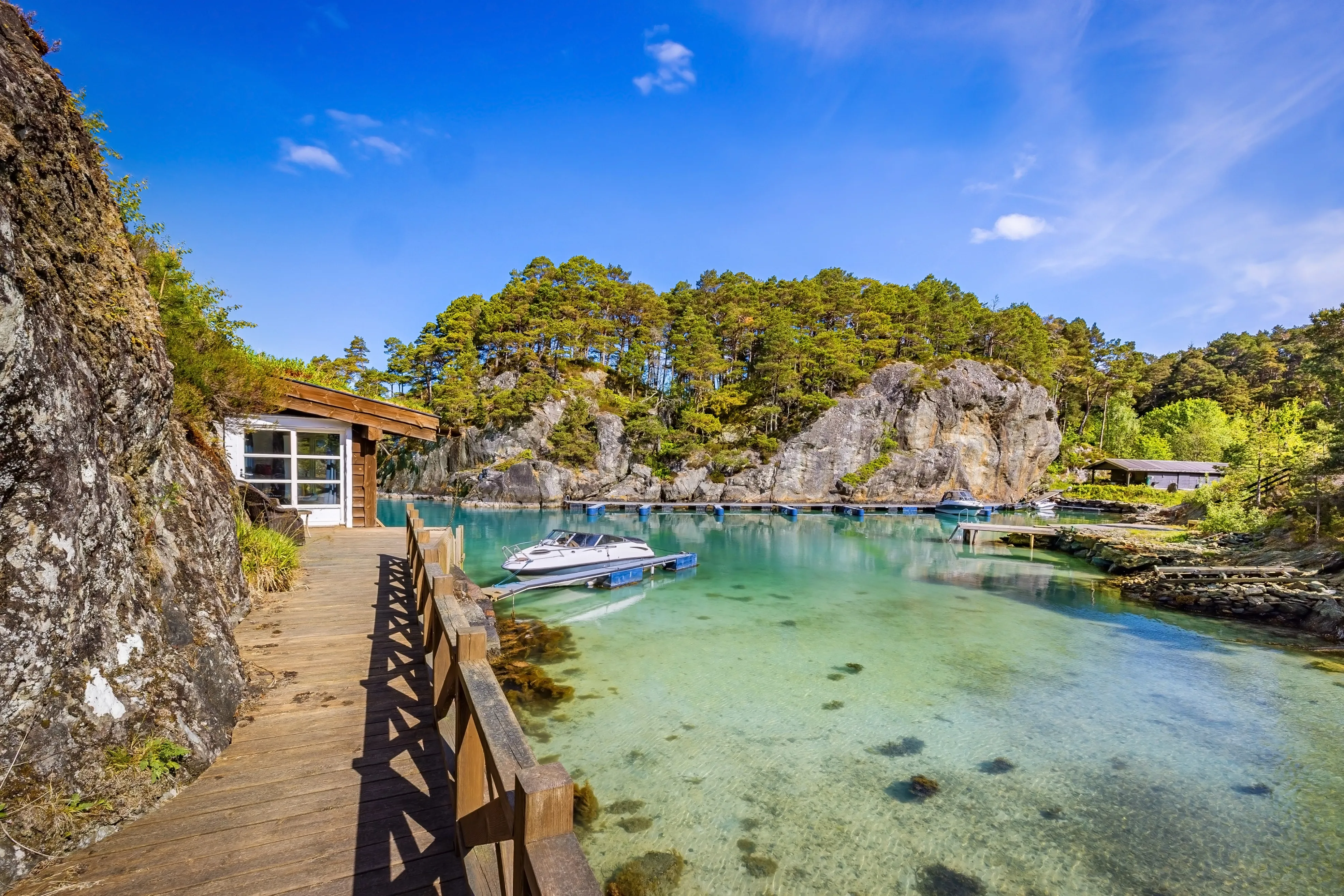 Seaside Cabin with Private Jetty in Bjørnafjorden, Norway - View image 39 of 39