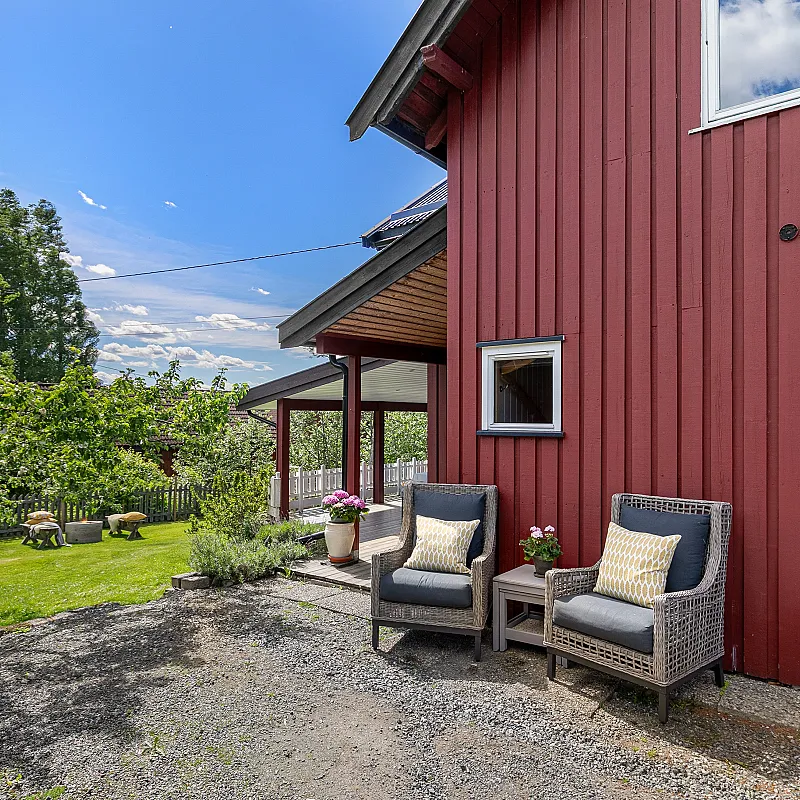 View image 18