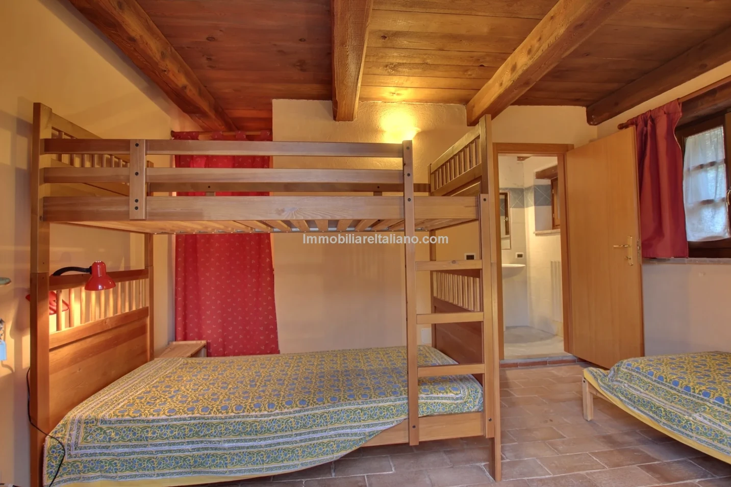 toscansk bondegård med 11 soverom og stor tomt i Sansepolcro - Vis bilde 9 av 16