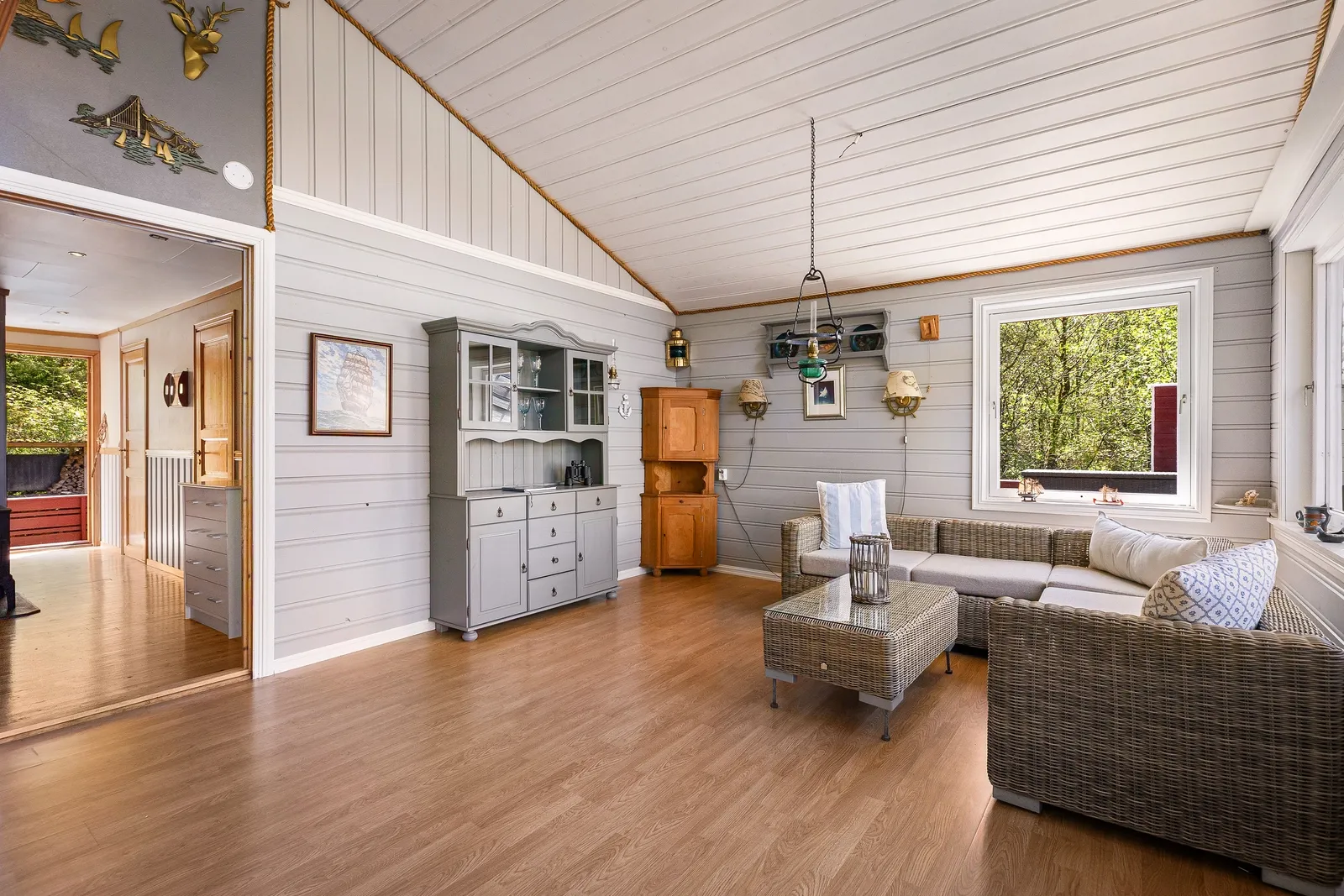 1960s Coastal House in Os with Terrace and Private Jetty - View image 13 of 56
