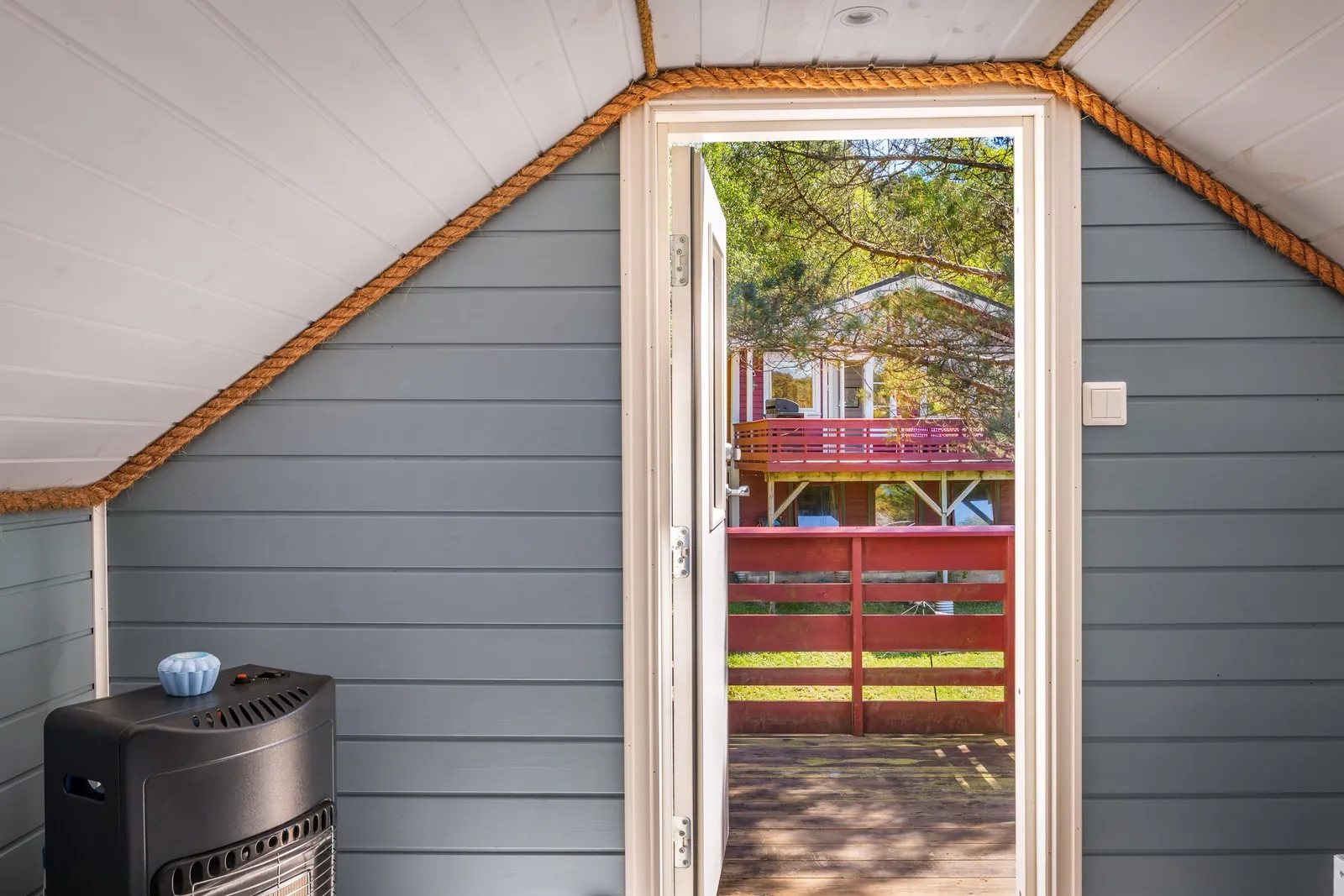 1960s Coastal House in Os with Terrace and Private Jetty - View image 40 of 56