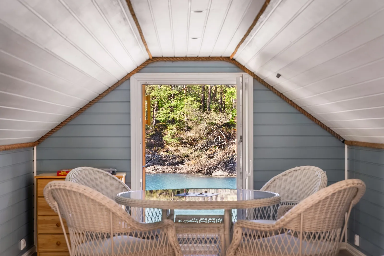 1960s Coastal House in Os with Terrace and Private Jetty - View image 41 of 56
