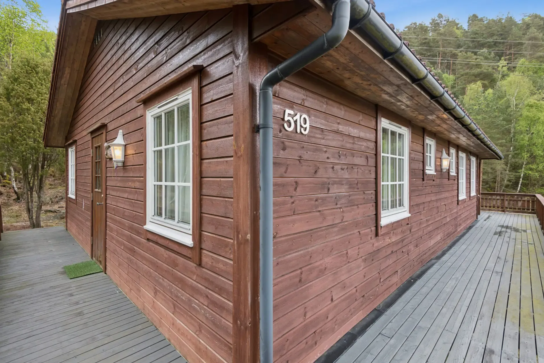 1990s Country House with Terrace and Garden in Arnavik, Norway - View image 30 of 38