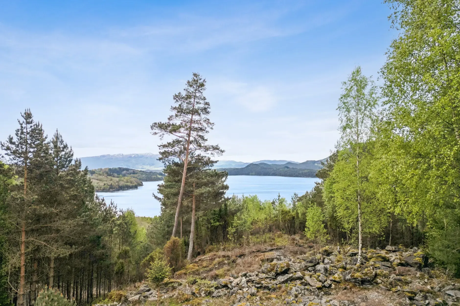 1990s Country House with Terrace and Garden in Arnavik, Norway - View image 36 of 38