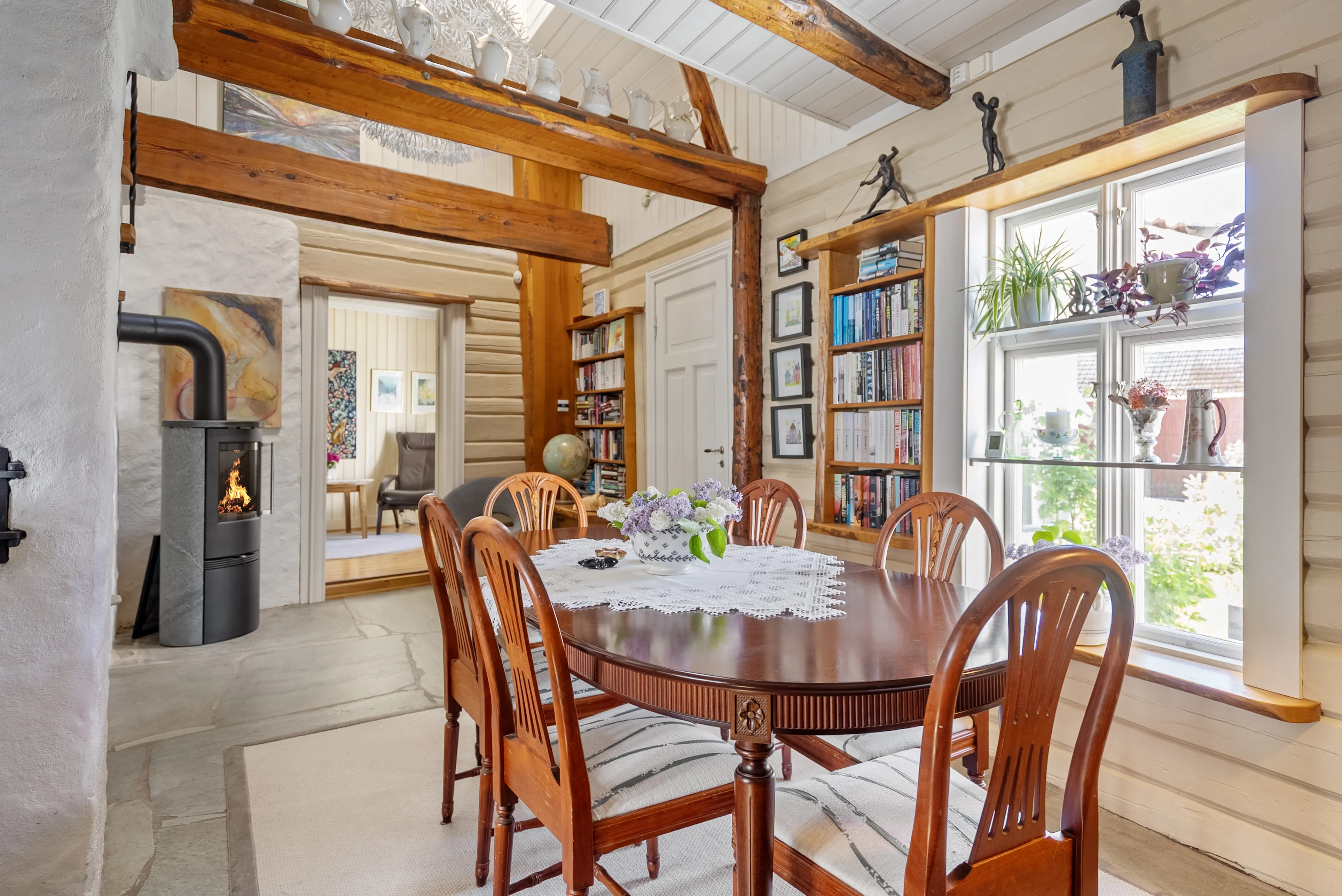1881 Sandefjord House with Garden and Parking in Historic Vestfold Location - Image 3