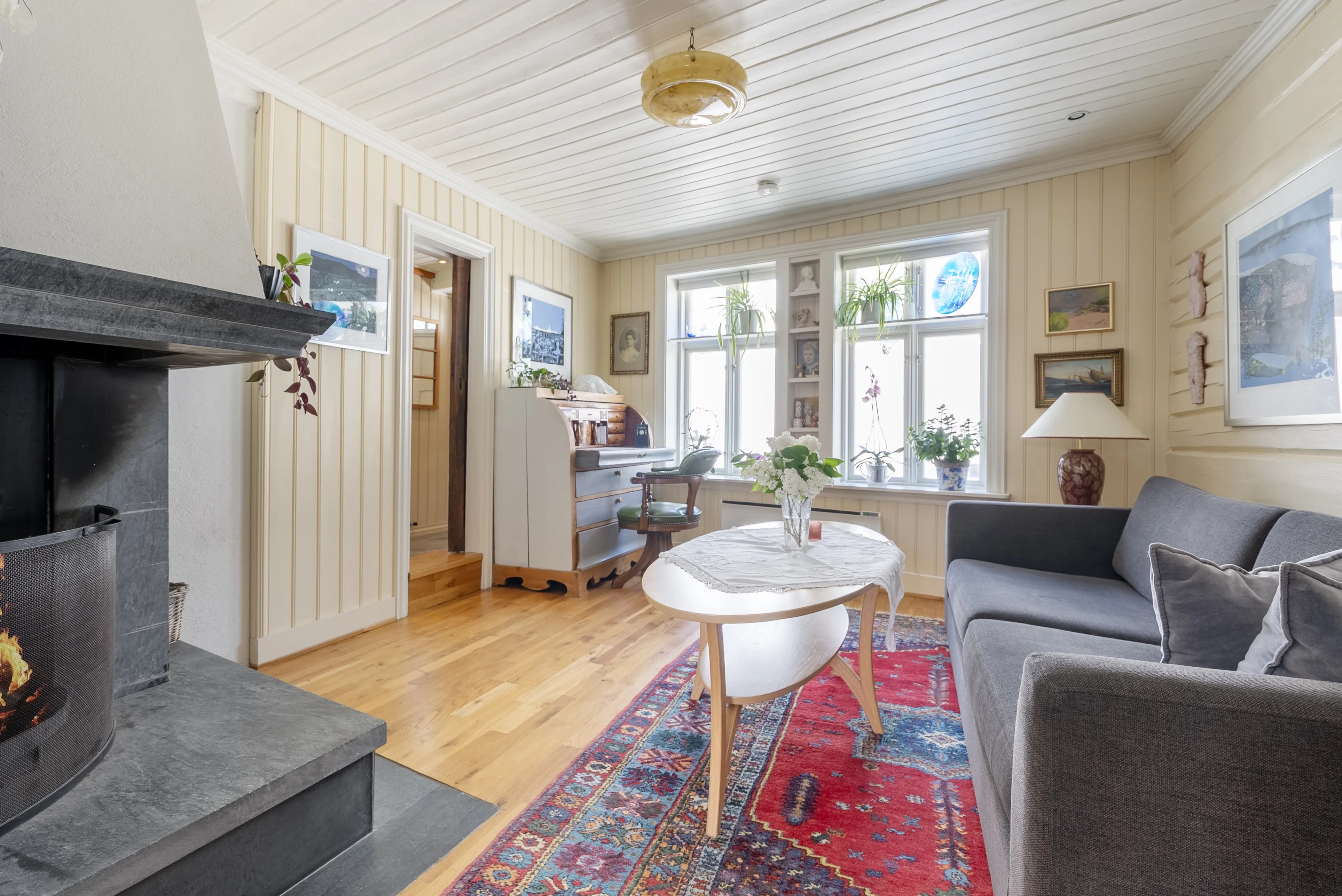 1881 Sandefjord House with Garden and Parking in Historic Vestfold Location - View image 11 of 47