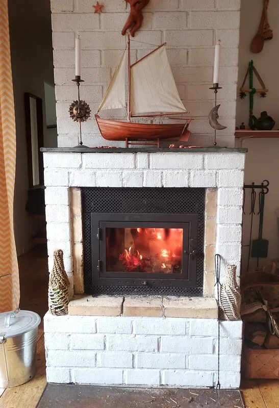 Zweeds vakantiehuis uit de jaren 60 op een schiereiland, met aanlegsteiger en traditionele houtgestookte sauna - Bekijk afbeelding 27 van 58