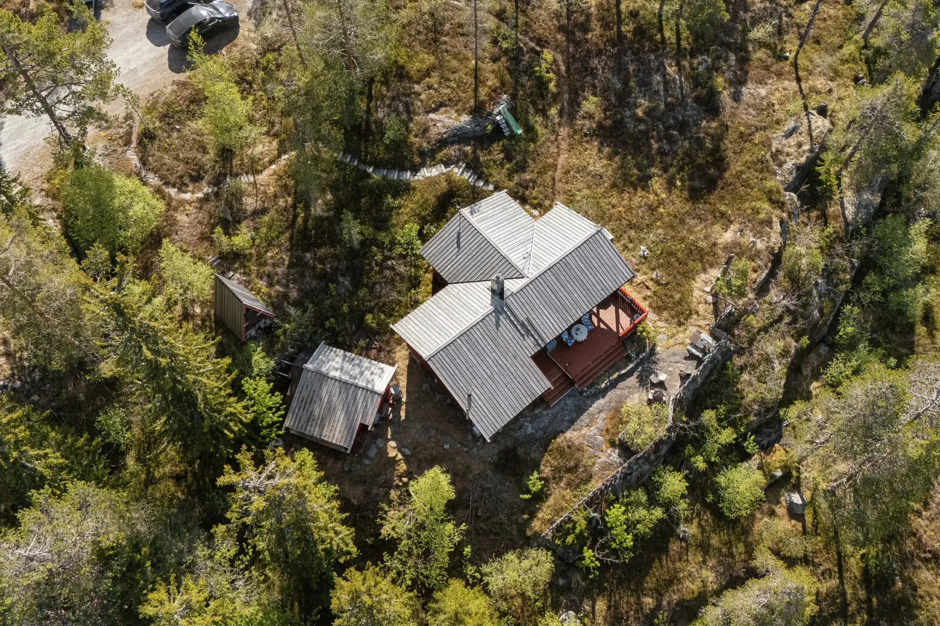 Three-Bedroom Country House with Terrace in Scenic Nedre Eggedal, Norway - View image 7 of 33