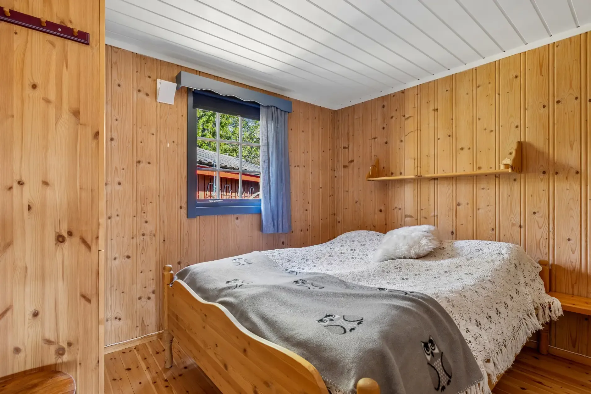 Three-Bedroom Country House with Terrace in Scenic Nedre Eggedal, Norway - View image 22 of 33