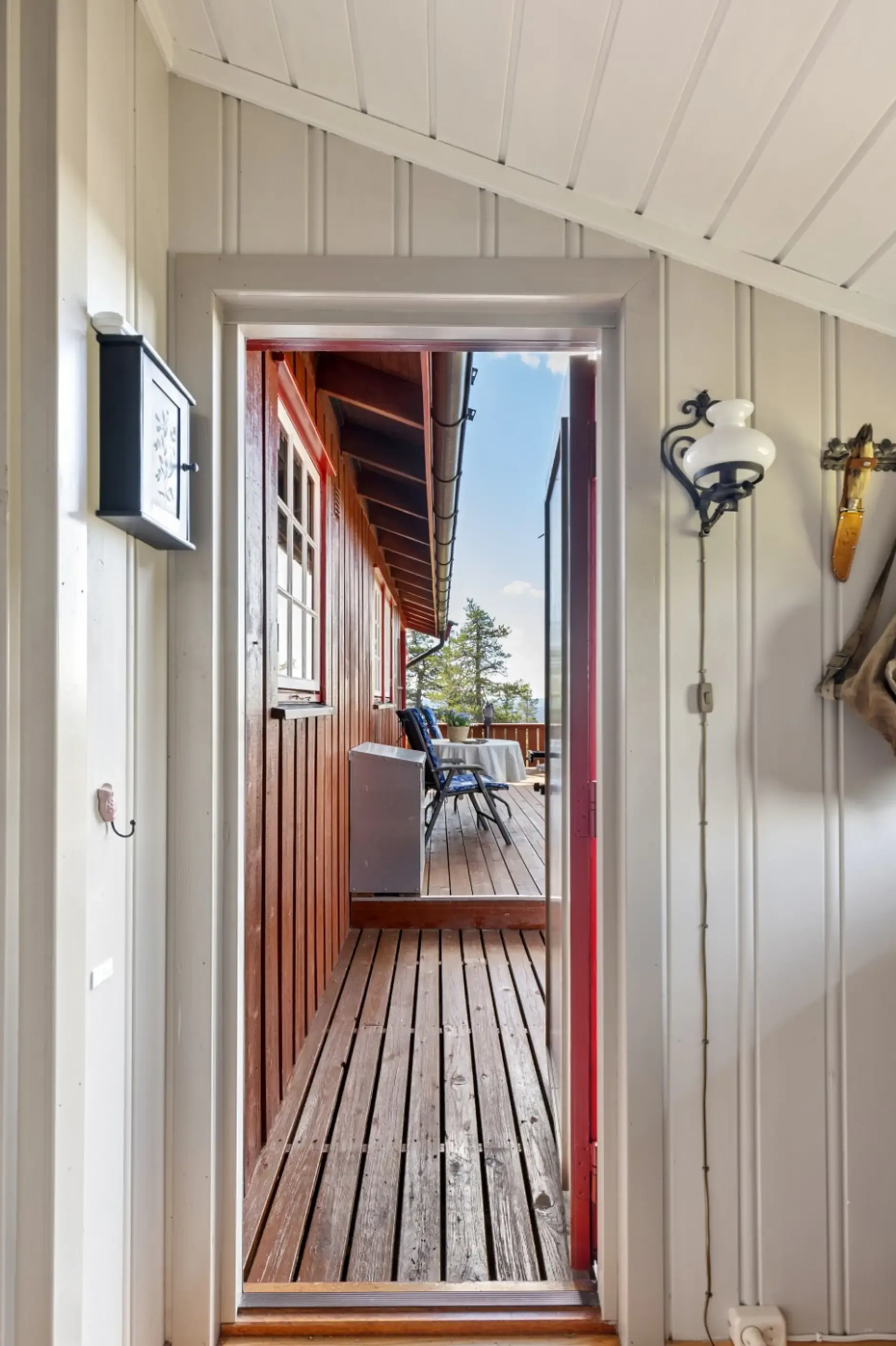 Three-Bedroom Country House with Terrace in Scenic Nedre Eggedal, Norway - View image 26 of 33