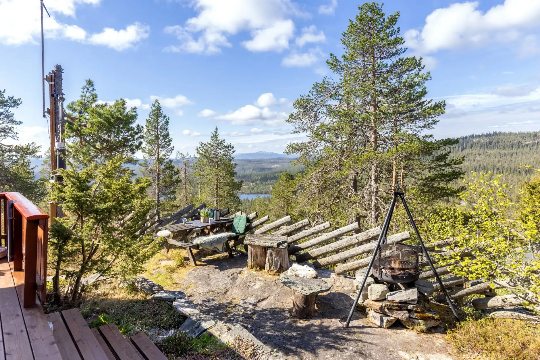 Three-Bedroom Country House with Terrace in Scenic Nedre Eggedal, Norway - View image 32 of 33