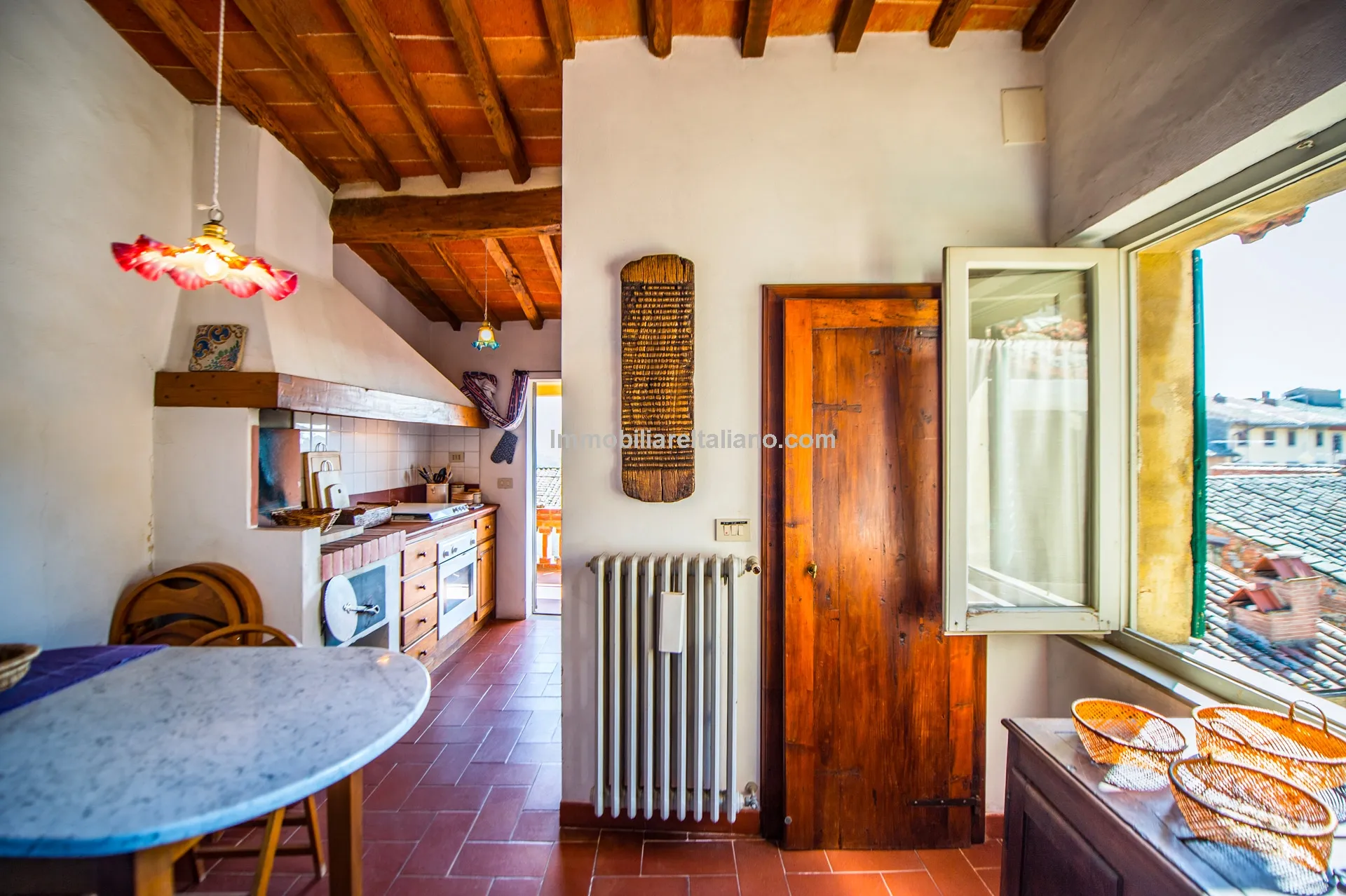 Elegant 4-Bedroom Townhouse with Terrace in Historic Lucignano, Tuscany - View image 45 of 51