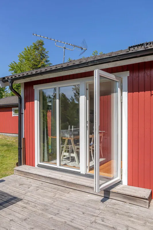 1970s Swedish Country House with Expansive Gardens and Terrace - View image 20 of 33