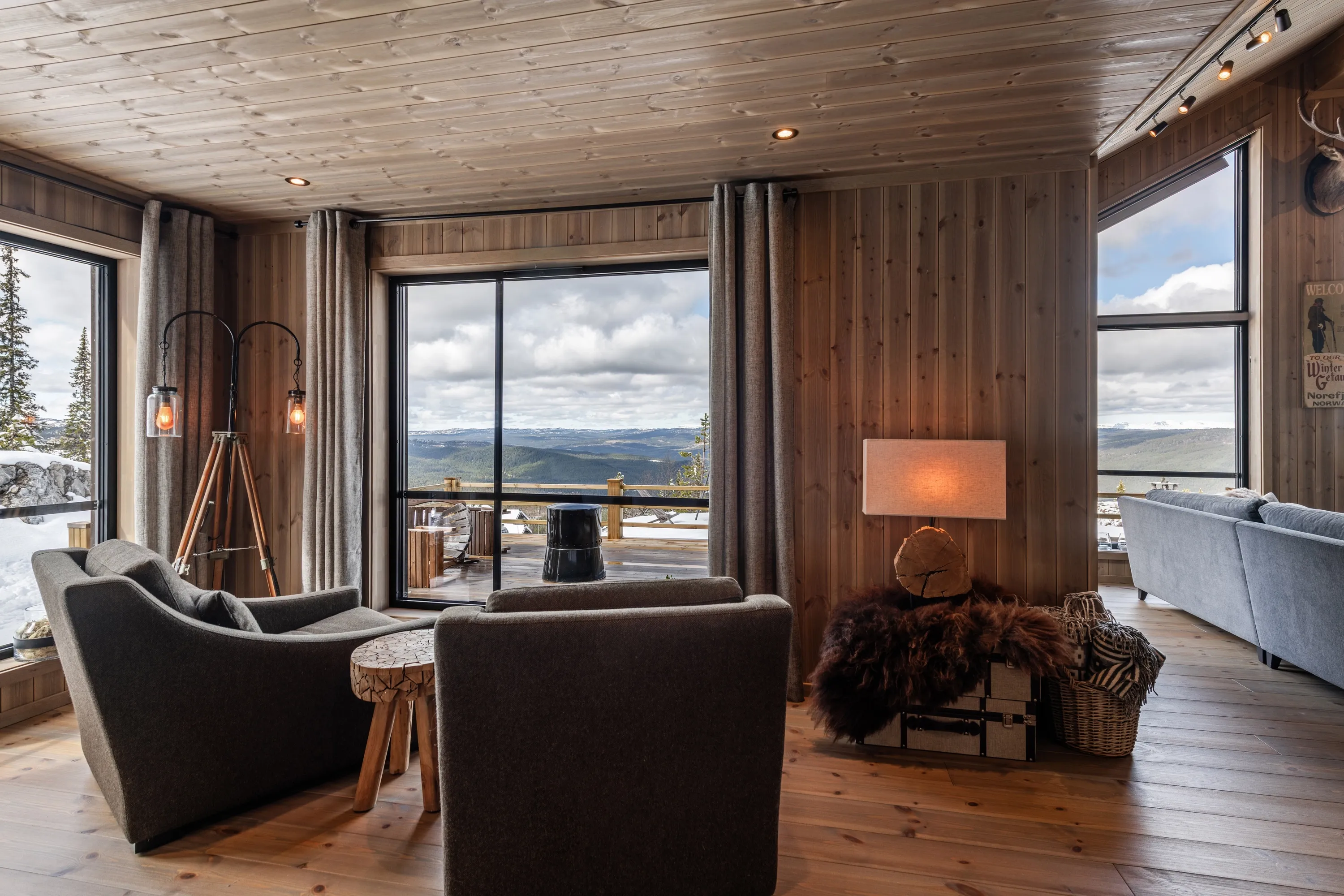 Modern 4-Bedroom Cabin in Nesbyen with Expansive Garden and Parking - View image 17 of 70