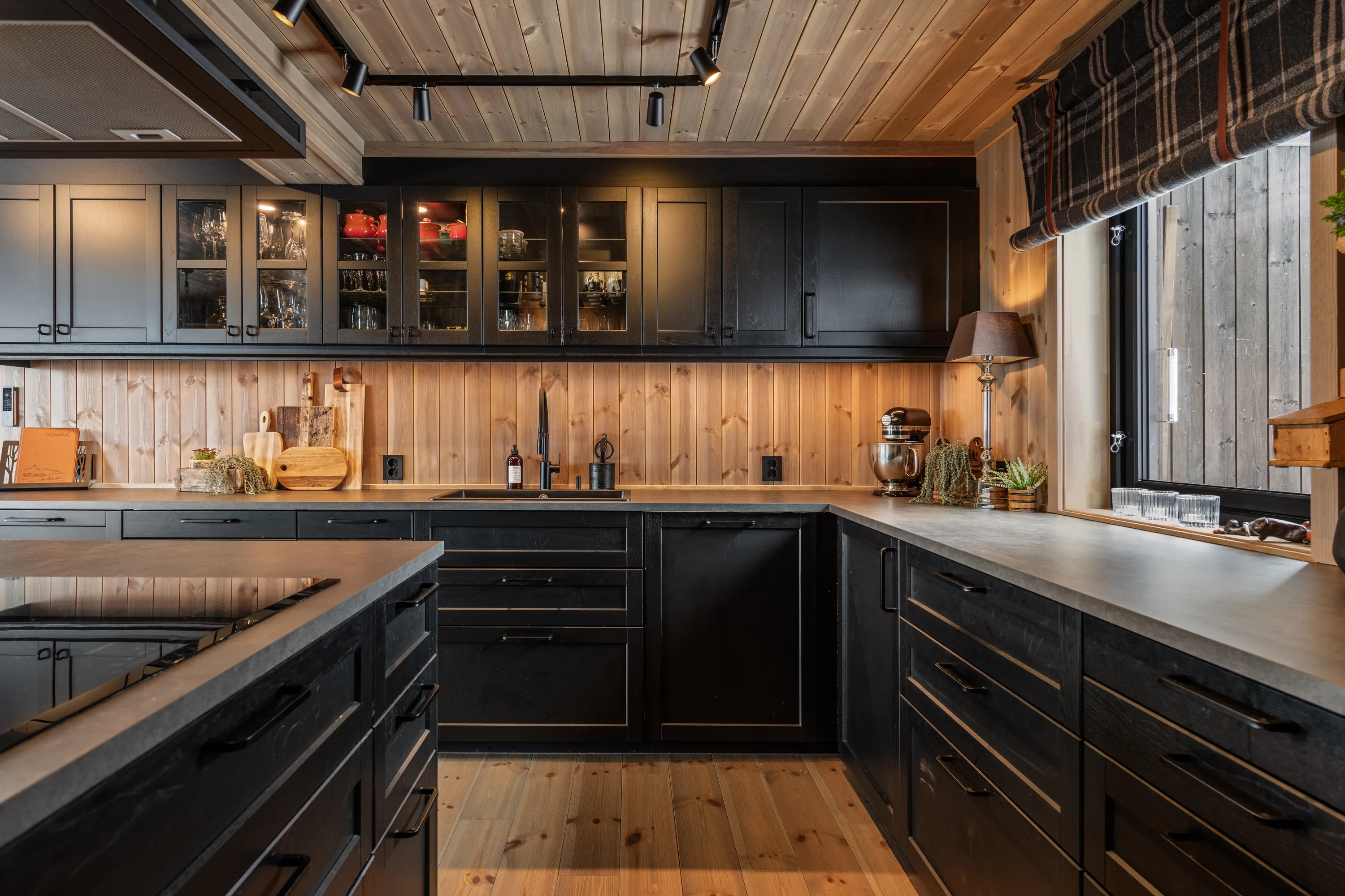 Modern 4-Bedroom Cabin in Nesbyen with Expansive Garden and Parking - View image 30 of 70