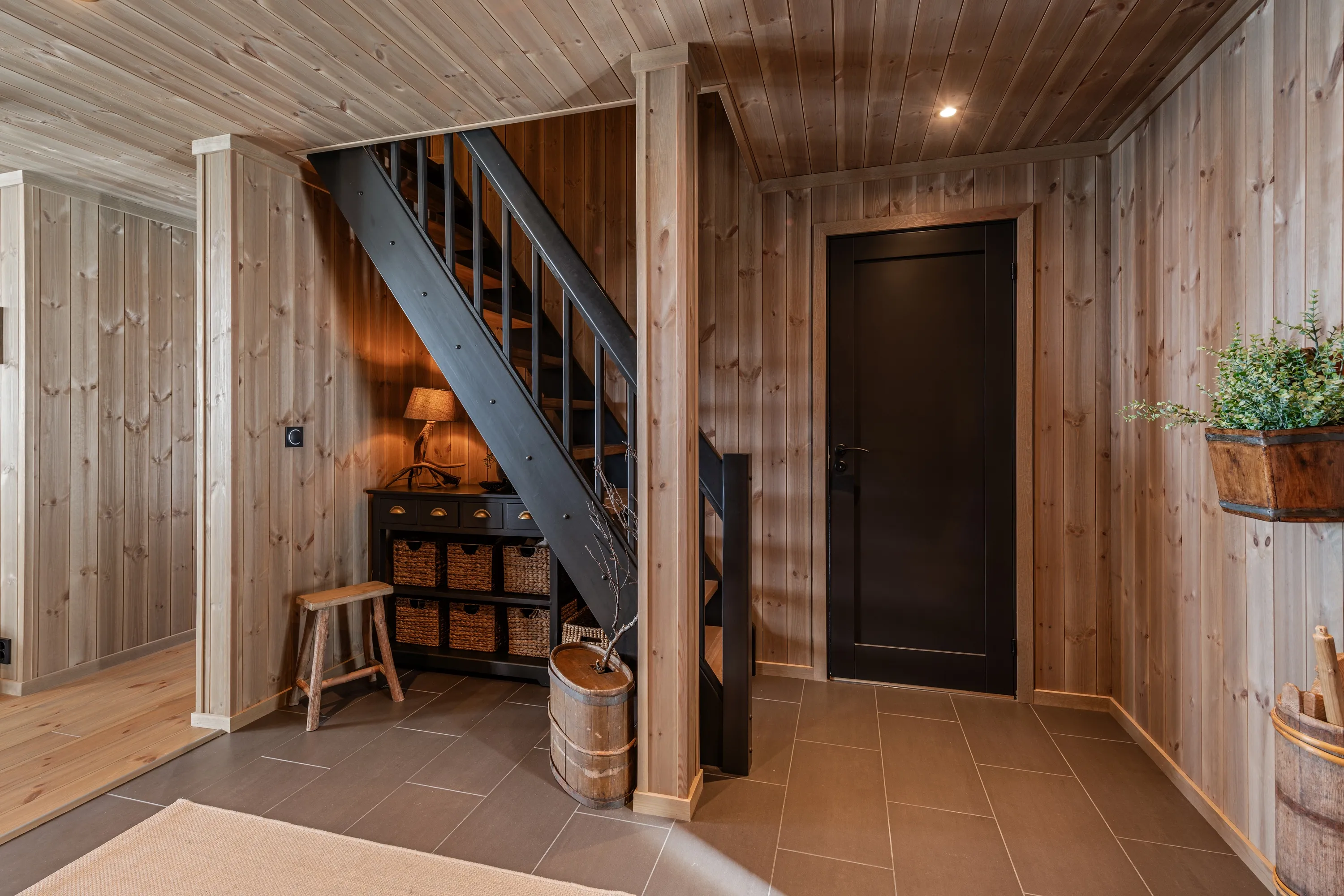 Modern 4-Bedroom Cabin in Nesbyen with Expansive Garden and Parking - View image 49 of 70
