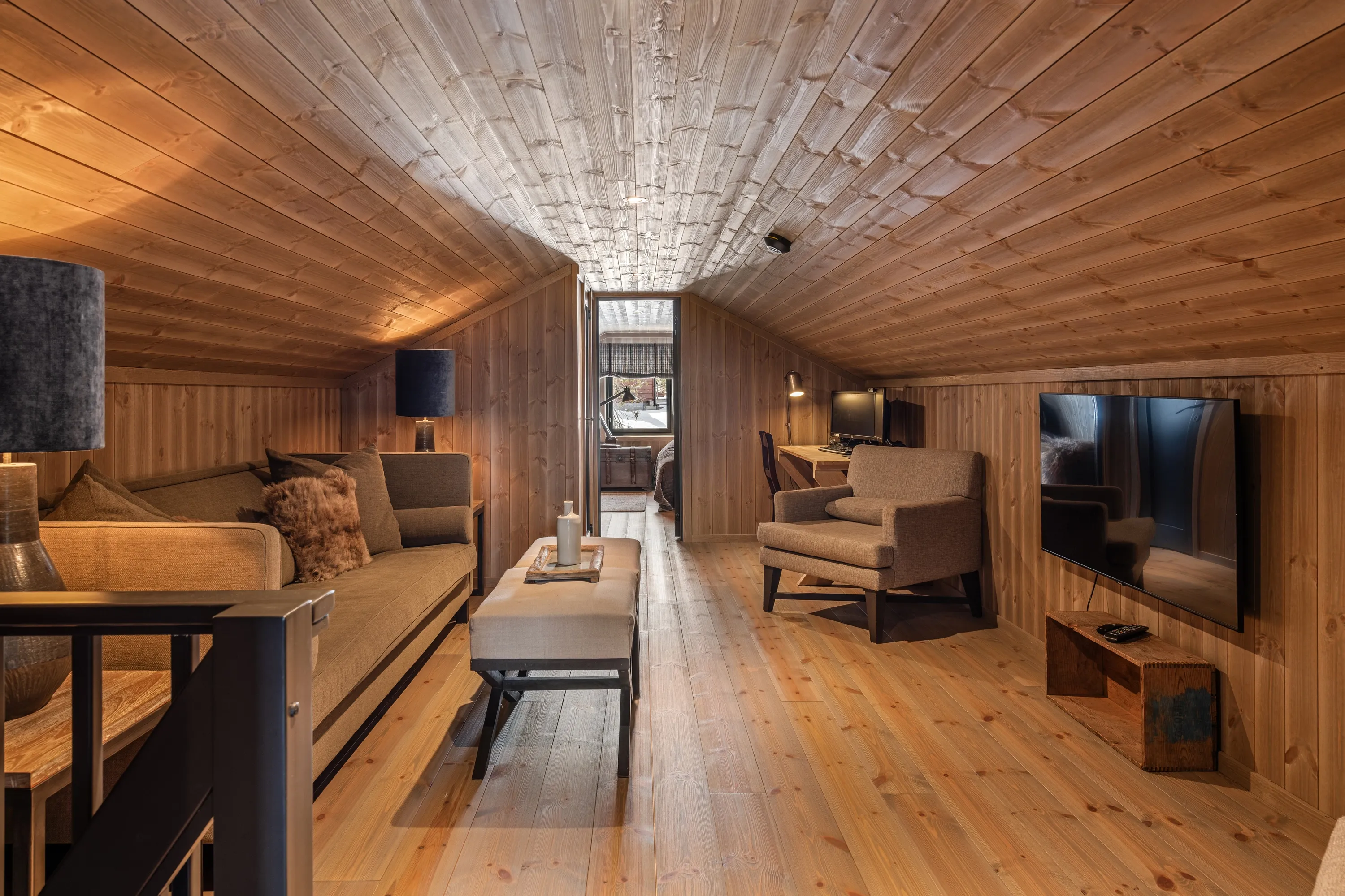 Modern 4-Bedroom Cabin in Nesbyen with Expansive Garden and Parking - View image 54 of 70